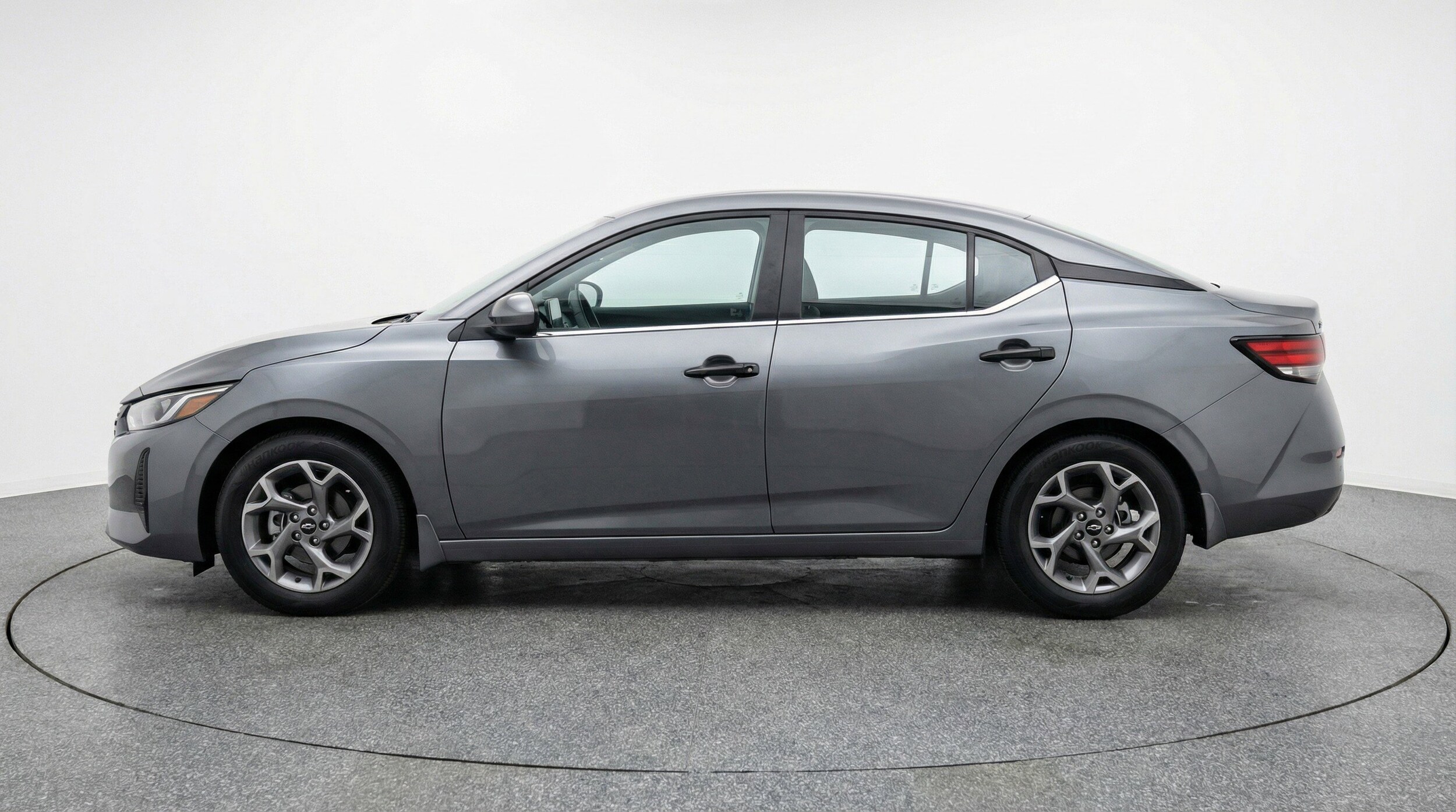 Thumbnail: 2025 Nissan Sentra - 5