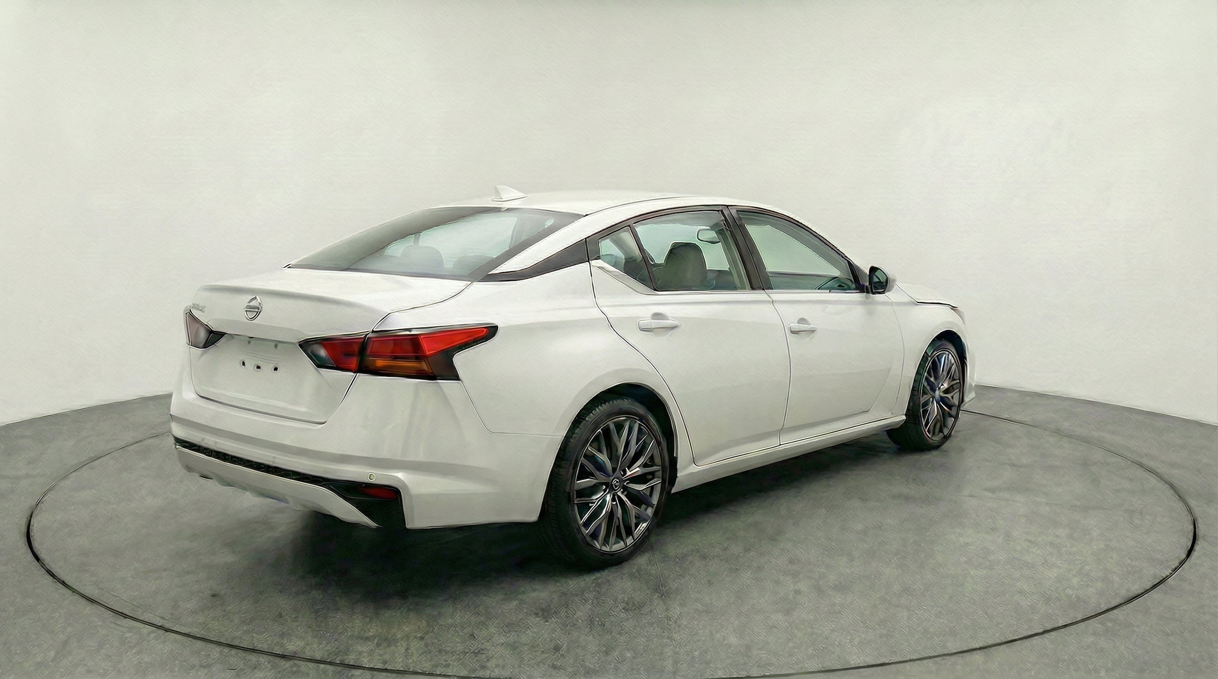 Thumbnail: 2025 Nissan Altima - 9