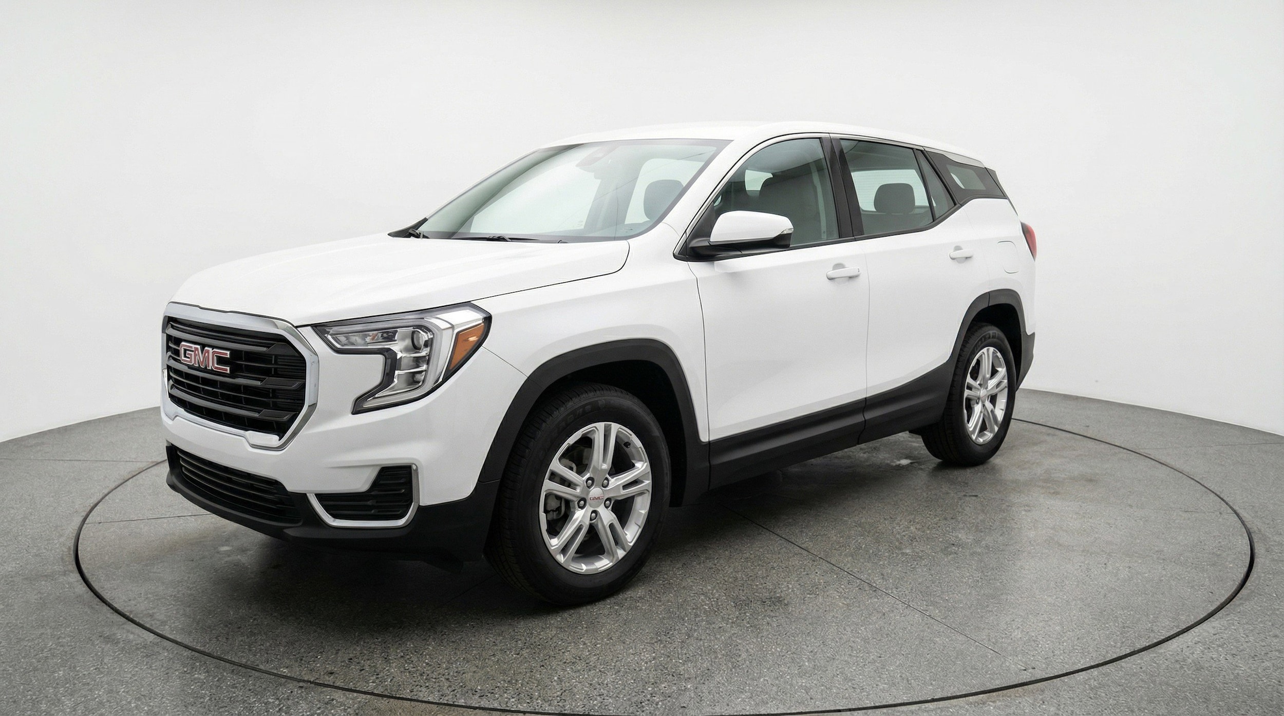 Thumbnail: 2024 GMC Terrain - 3