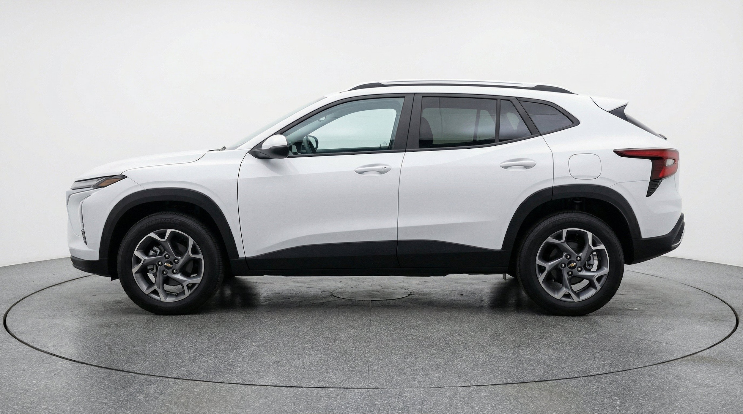 Thumbnail: 2025 Chevrolet Trax - 5