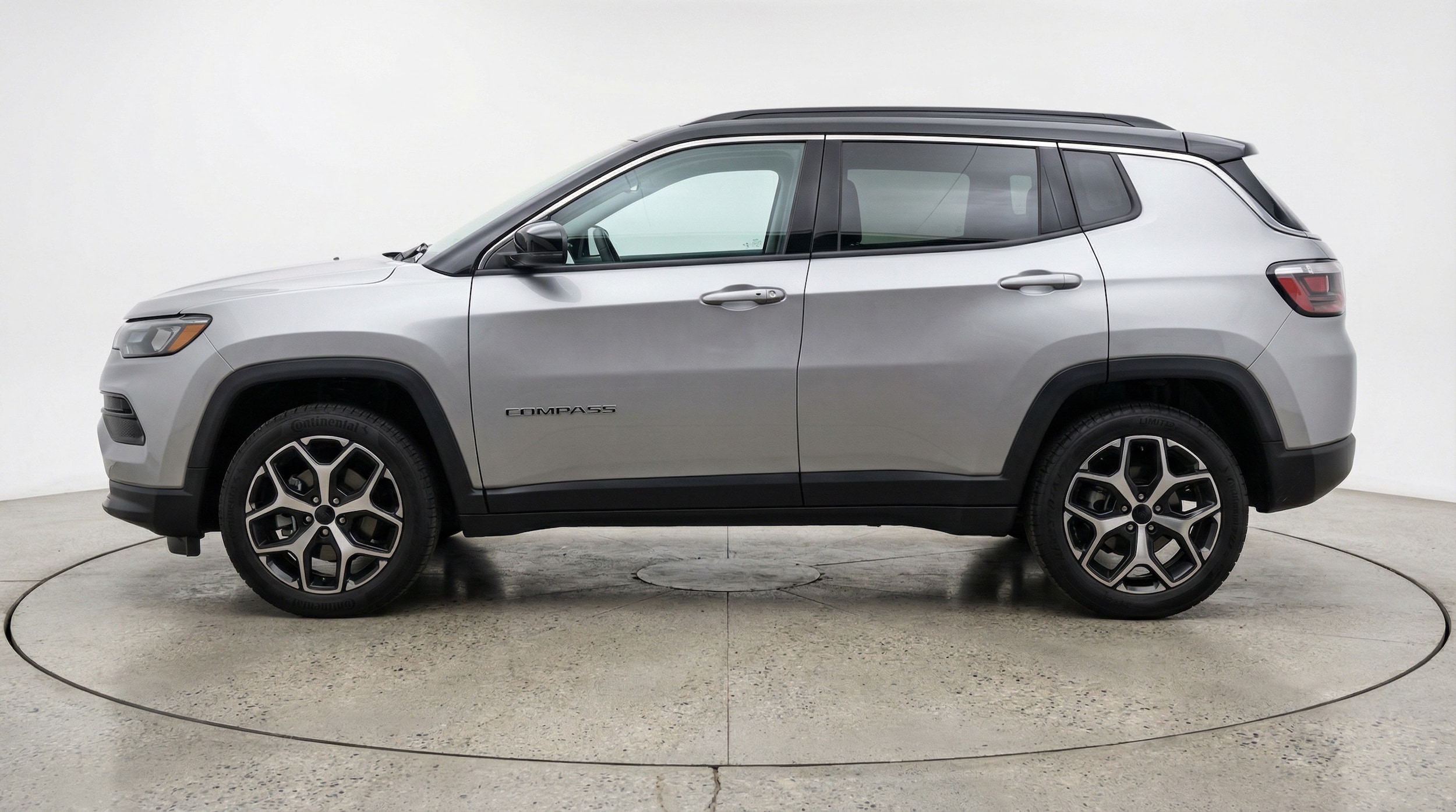 Thumbnail: 2025 Jeep Compass - 4