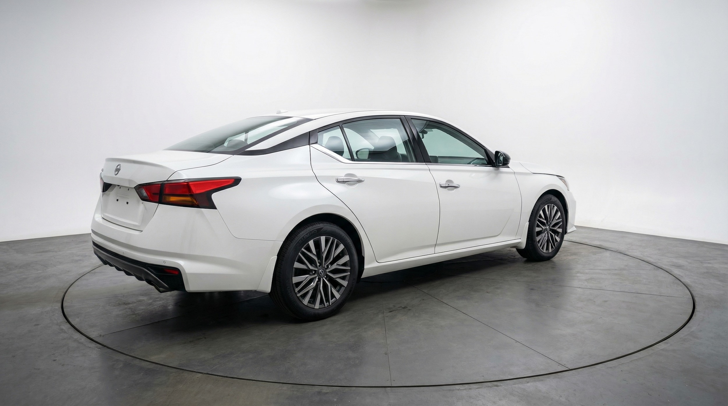 Thumbnail: 2025 Nissan Altima - 7