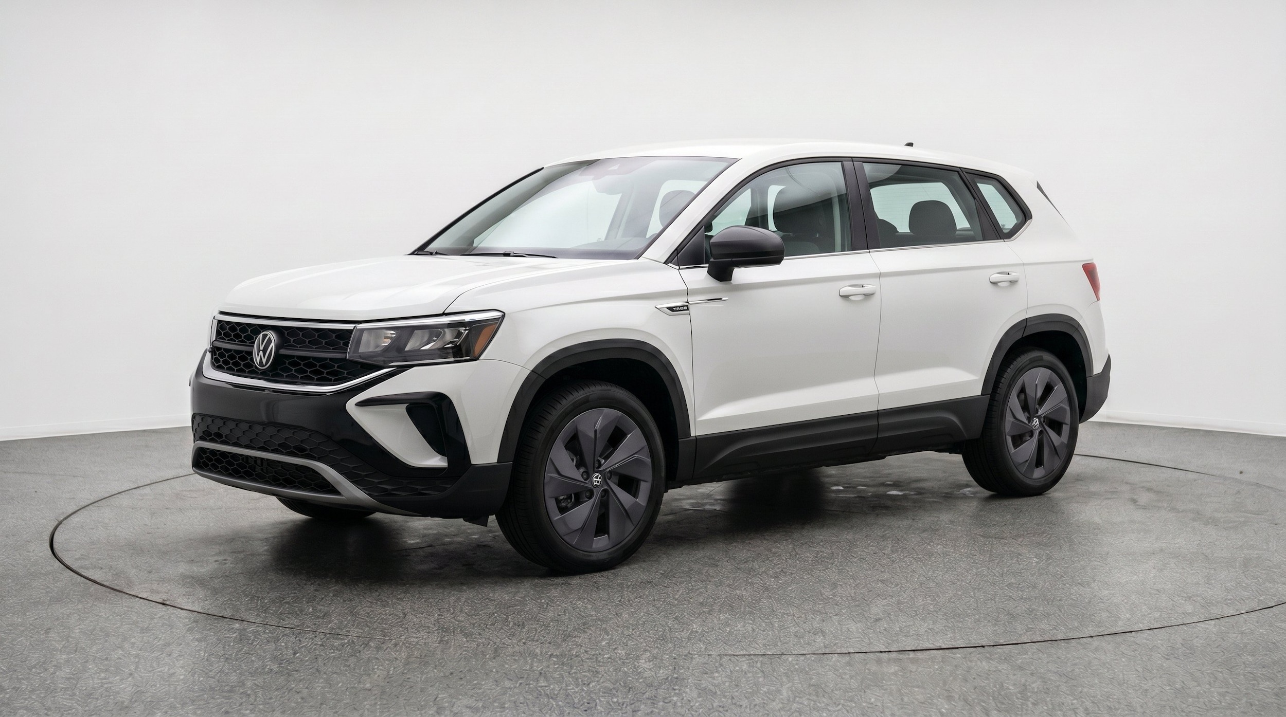 Thumbnail: 2026 Volkswagen Taos - 3