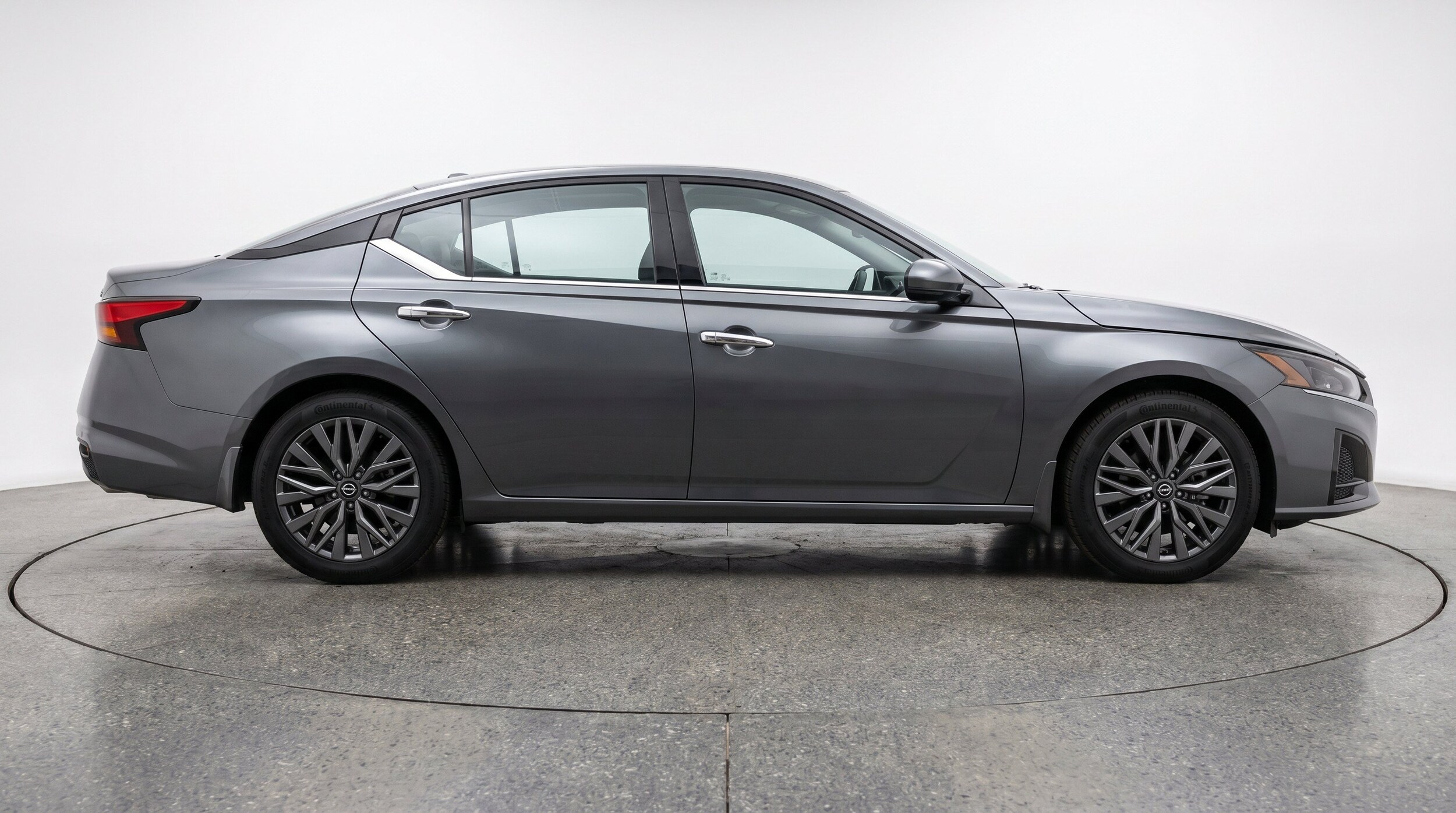 Thumbnail: 2025 Nissan Altima - 11