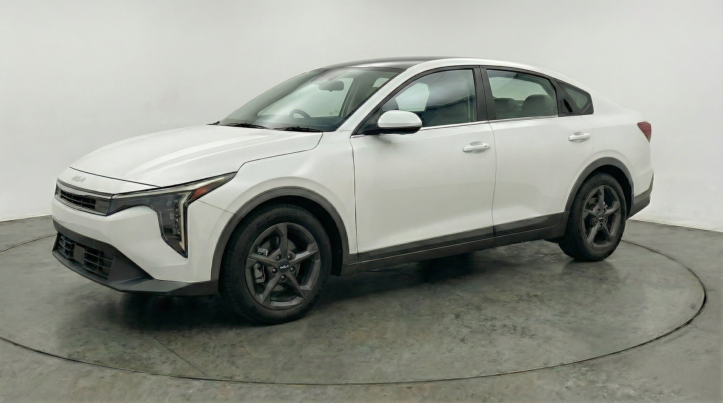 Thumbnail: 2026 Kia K4 - 3