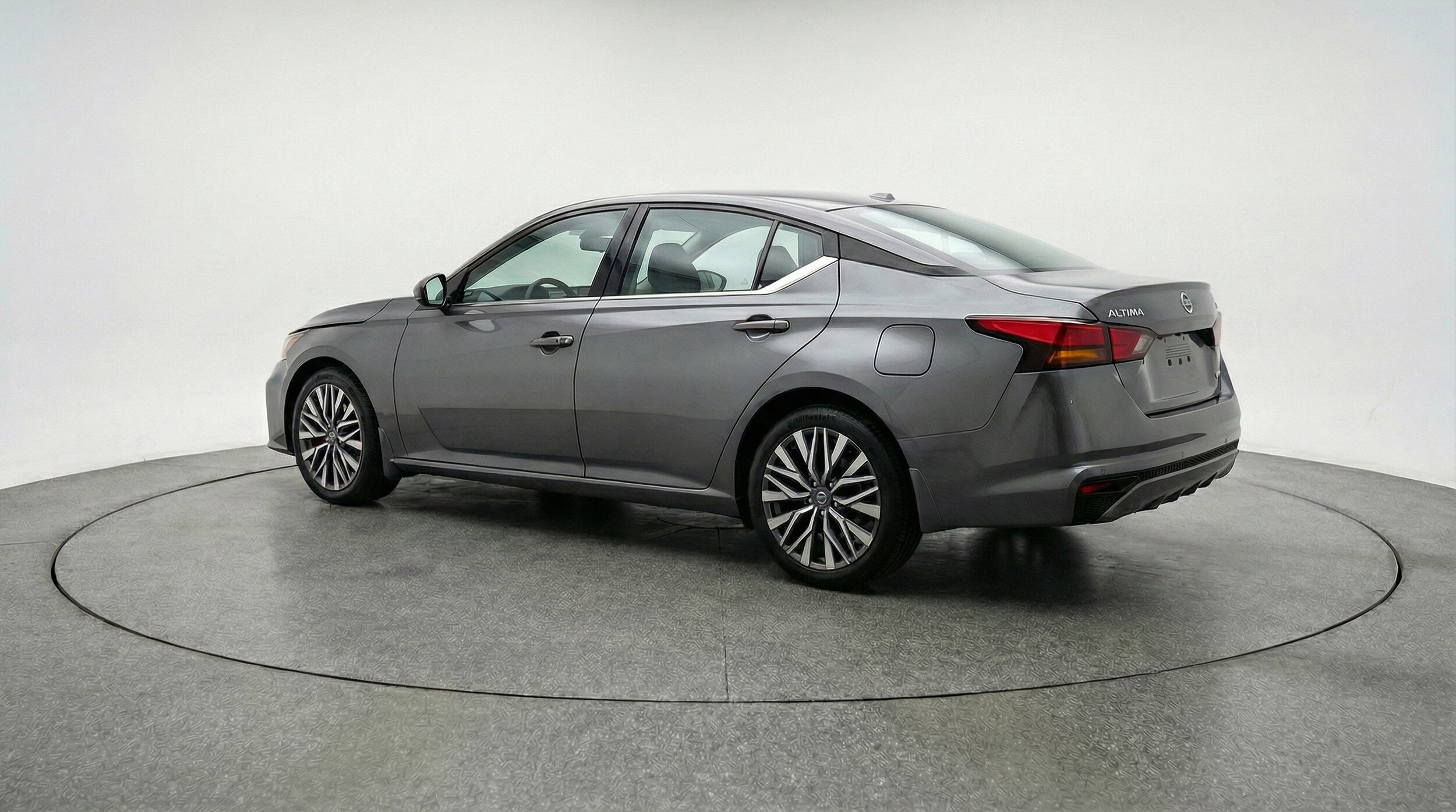 Thumbnail: 2025 Nissan Altima - 6