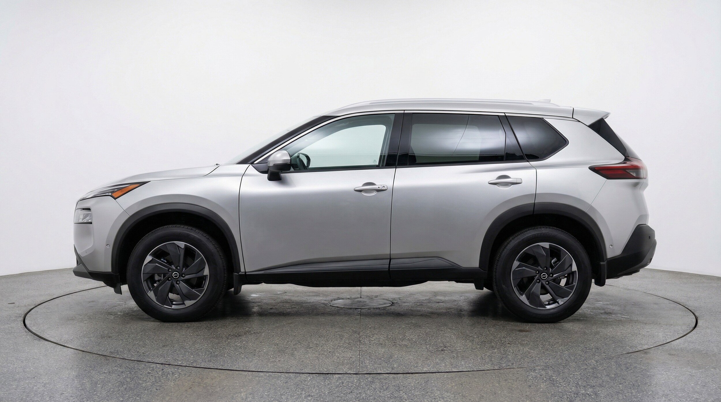 Thumbnail: 2025 Nissan Rogue - 5