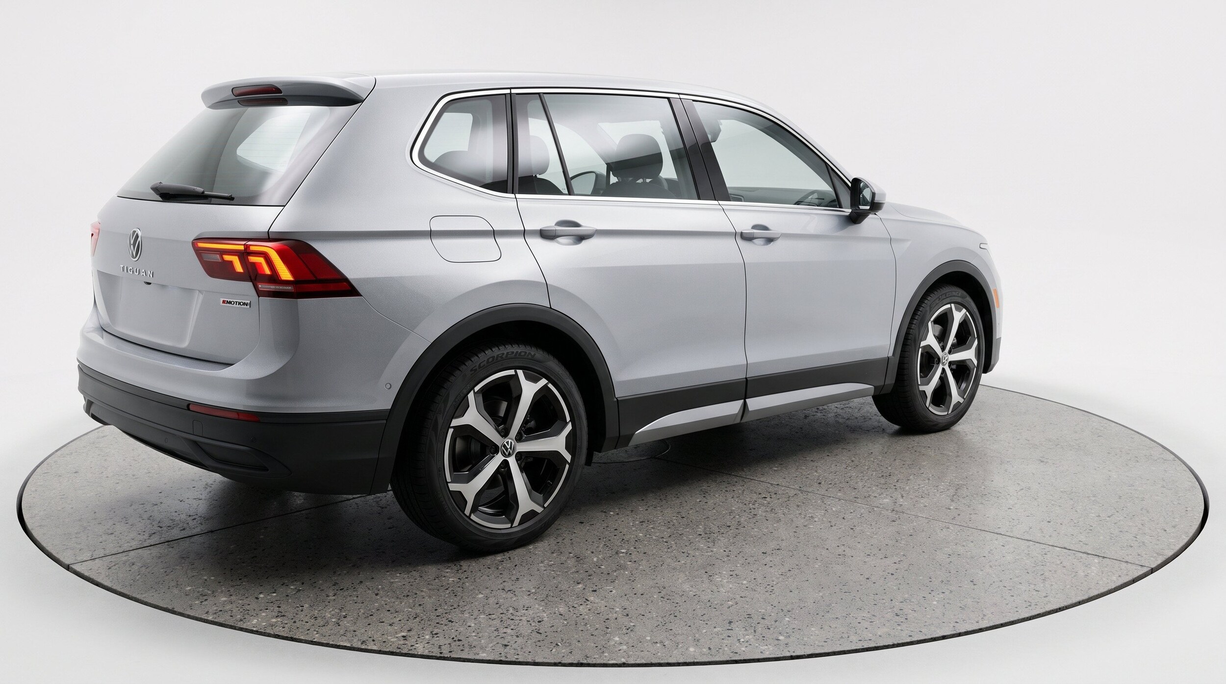 Thumbnail: 2026 Volkswagen Tiguan - 9