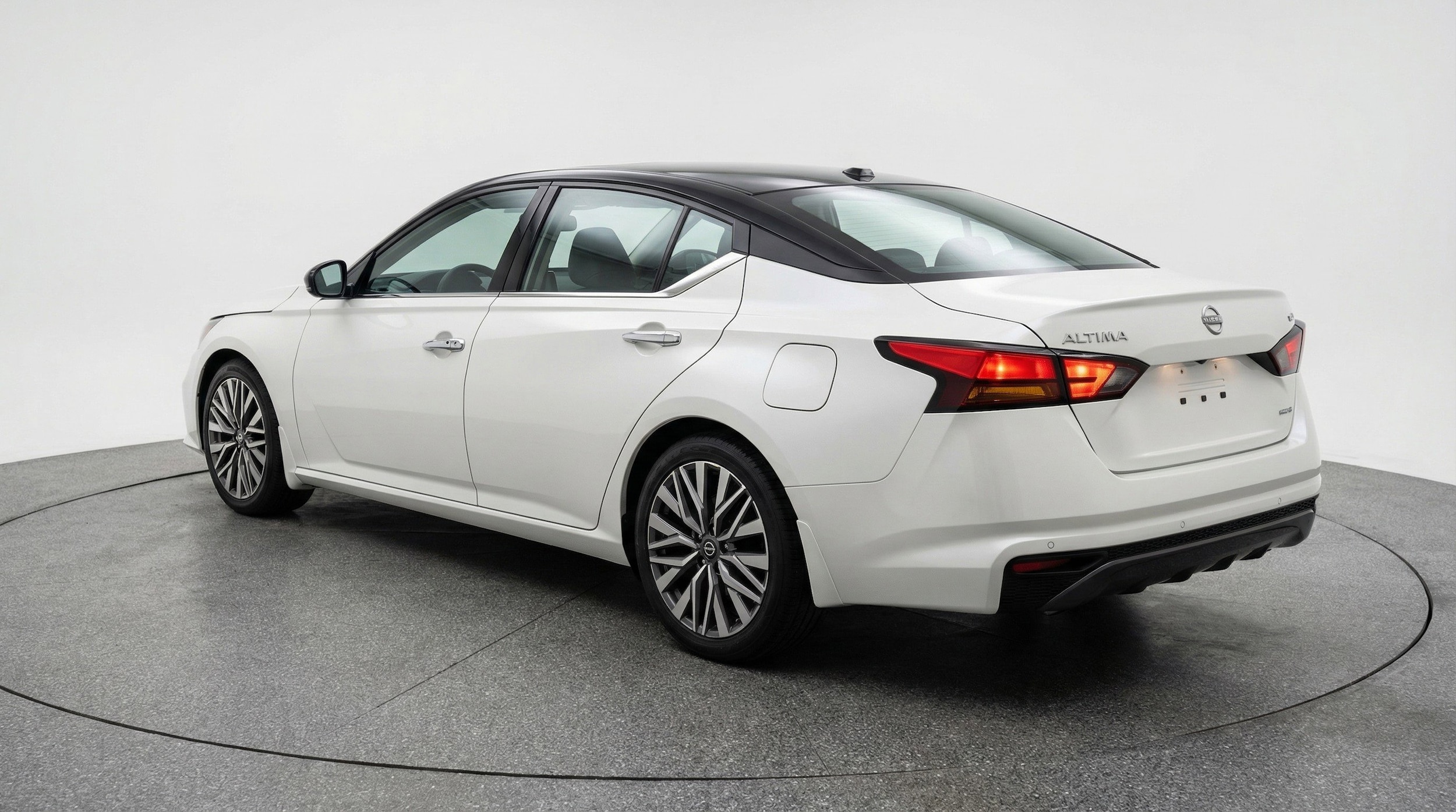 Thumbnail: 2025 Nissan Altima - 6