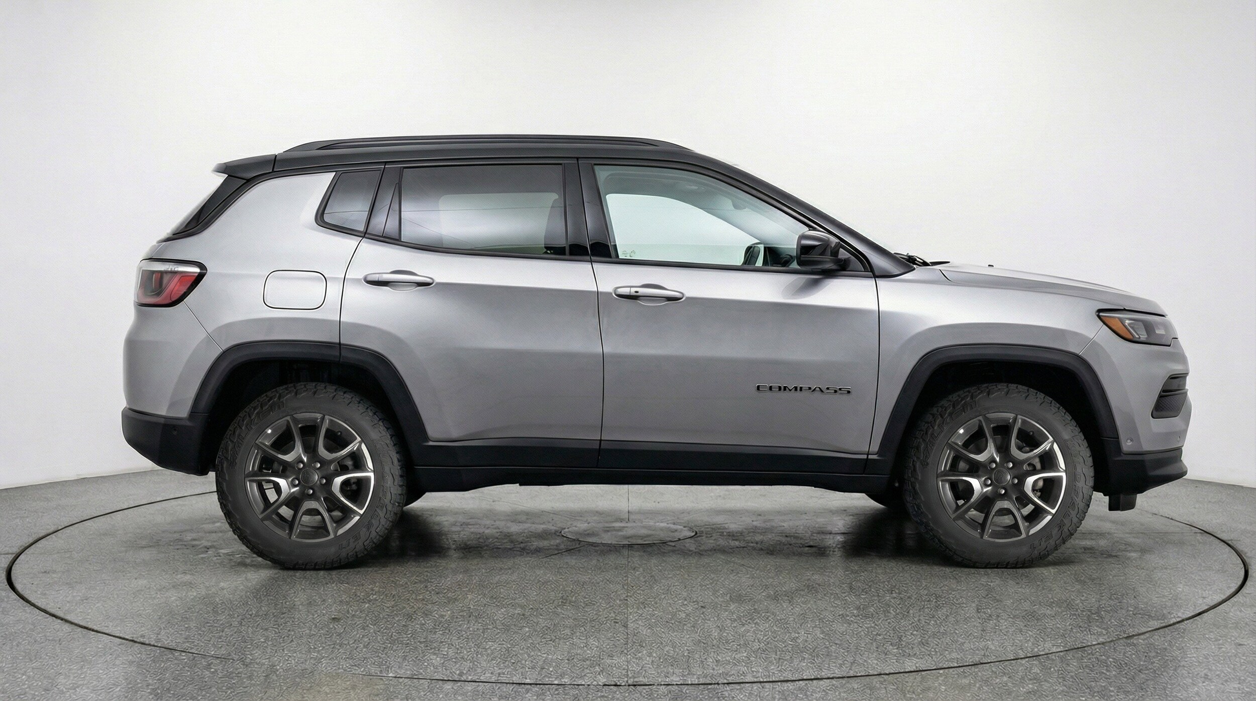 Thumbnail: 2025 Jeep Compass - 11