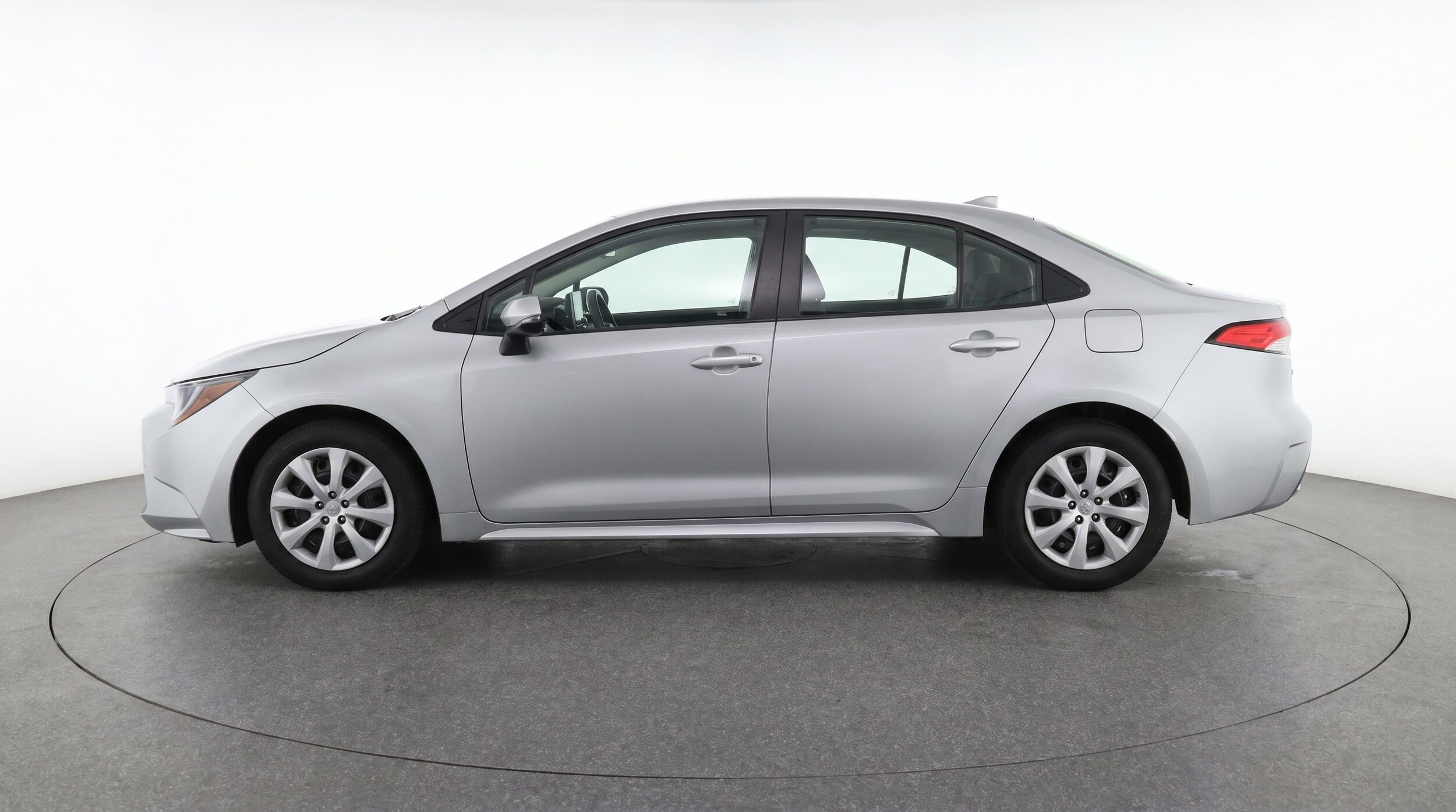 Thumbnail: 2025 Toyota Corolla - 5