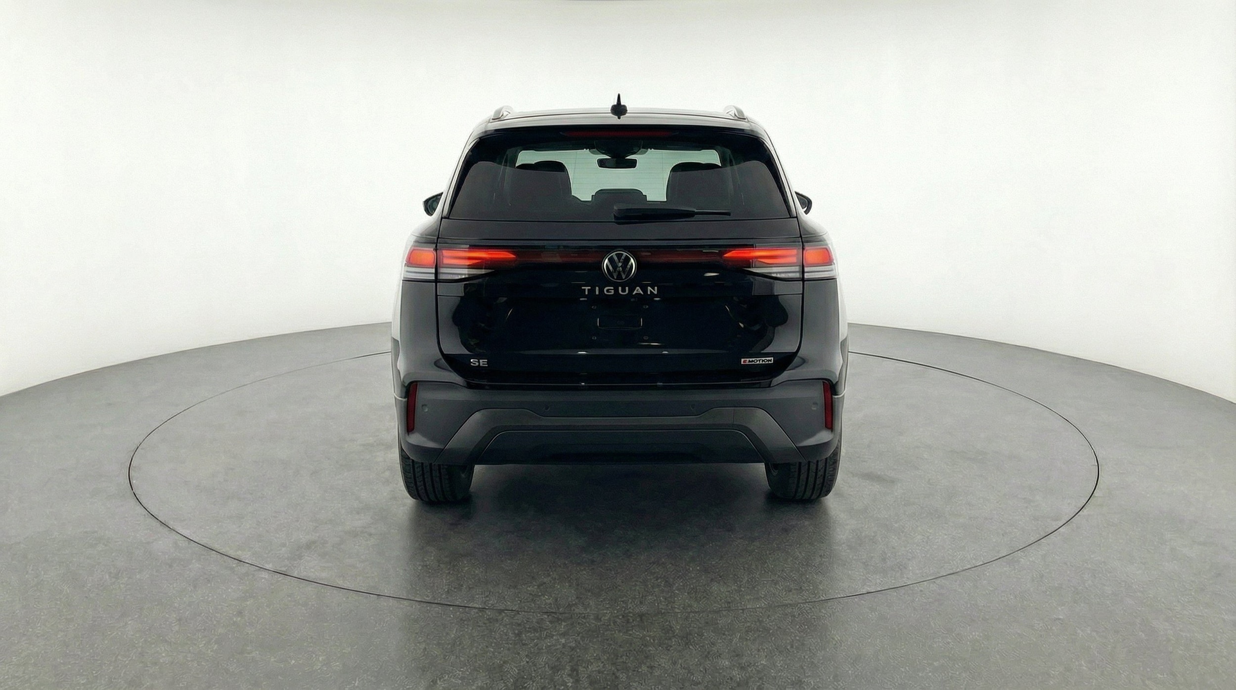 Thumbnail: 2026 Volkswagen Tiguan - 7
