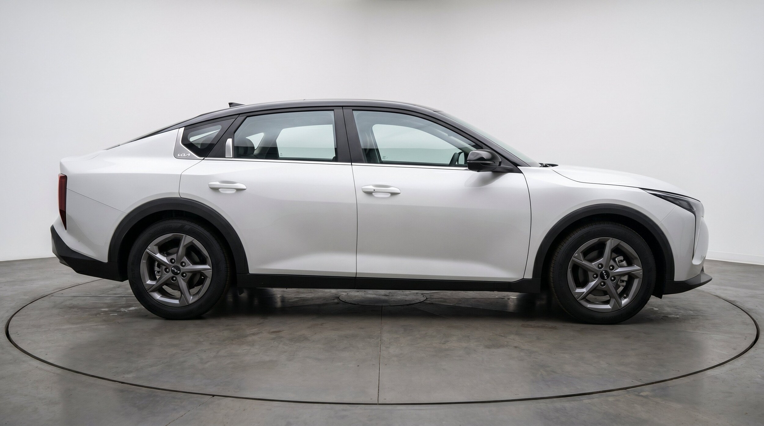 Thumbnail: 2025 Kia K4 - 11