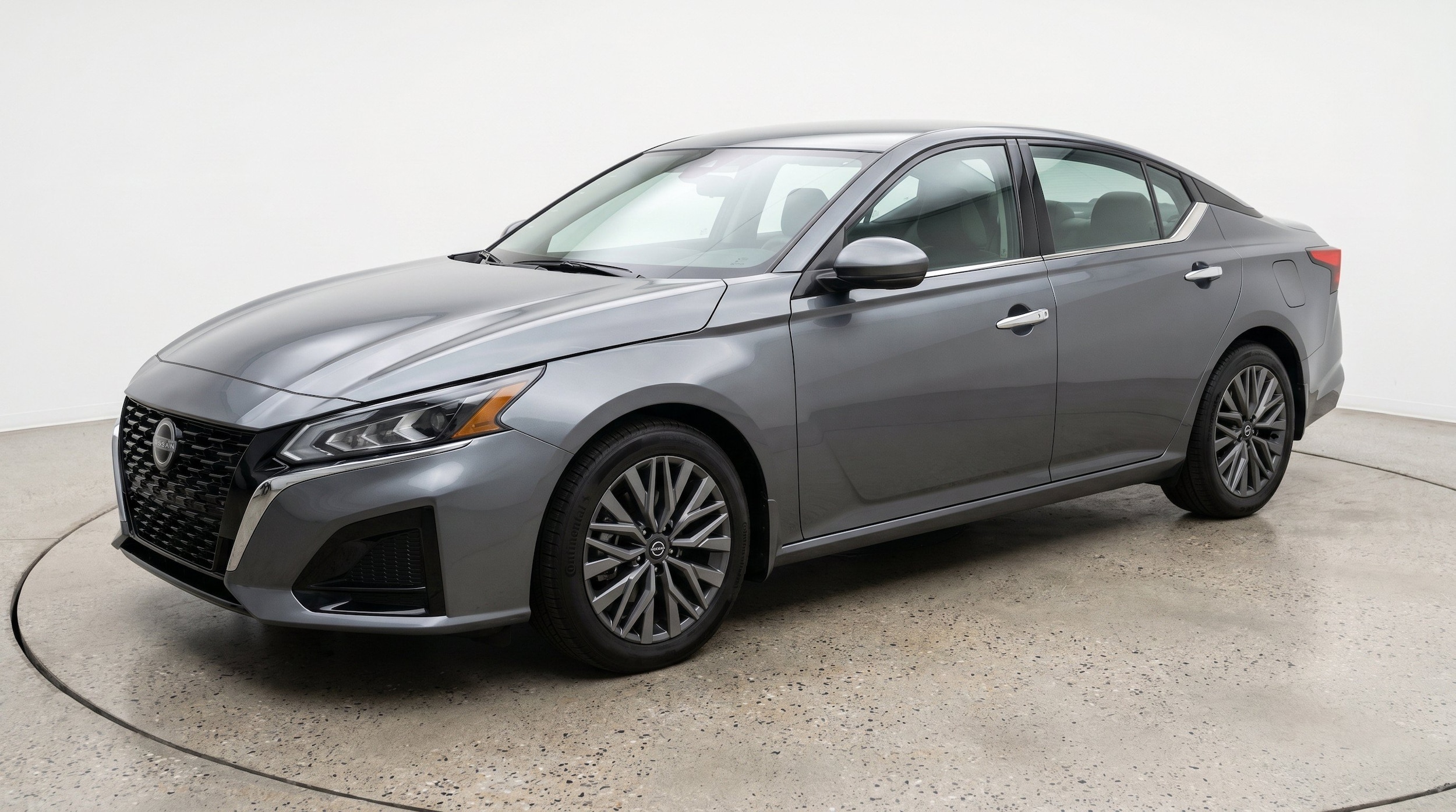Thumbnail: 2025 Nissan Altima - 3