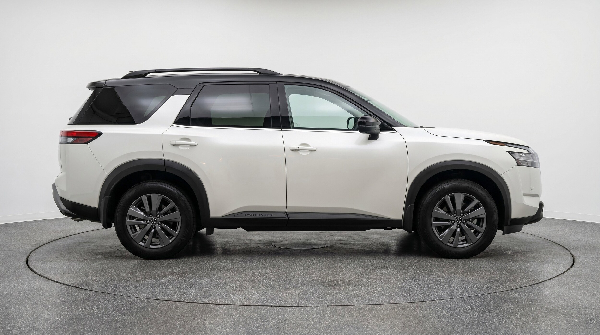 Thumbnail: 2025 Nissan Pathfinder - 11