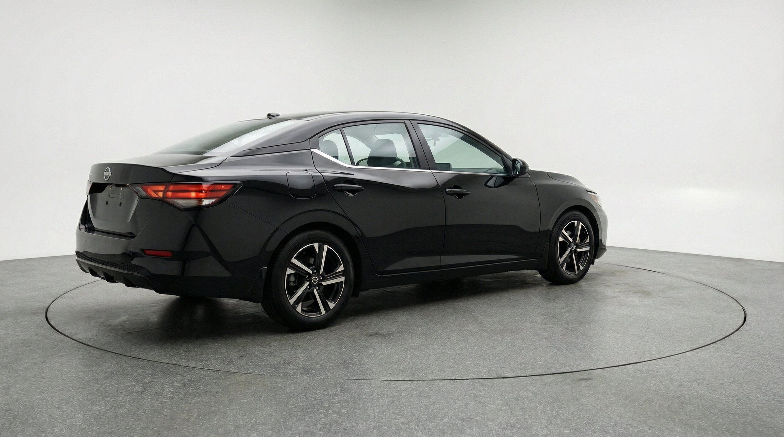 Thumbnail: 2025 Nissan Sentra - 9