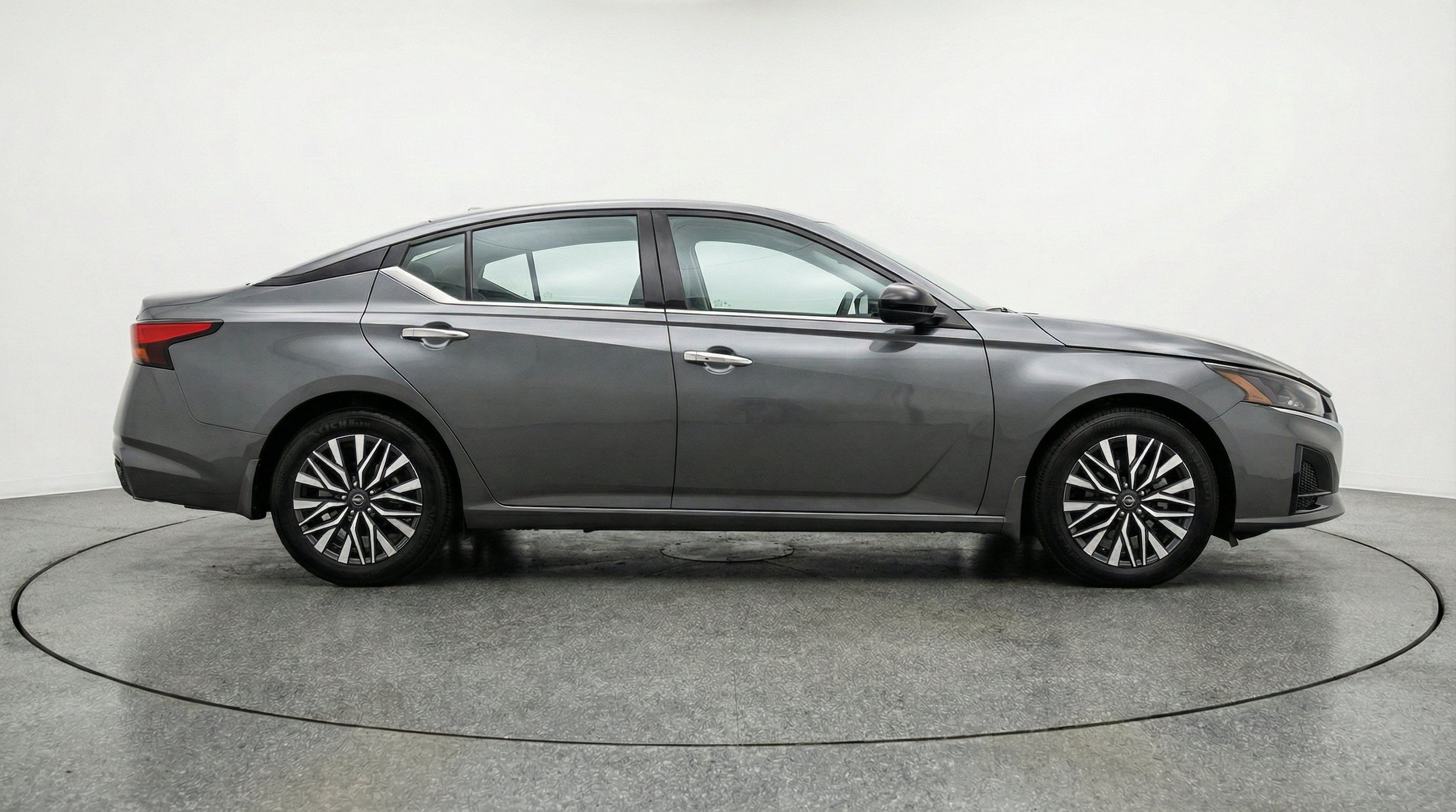 Thumbnail: 2025 Nissan Altima - 11