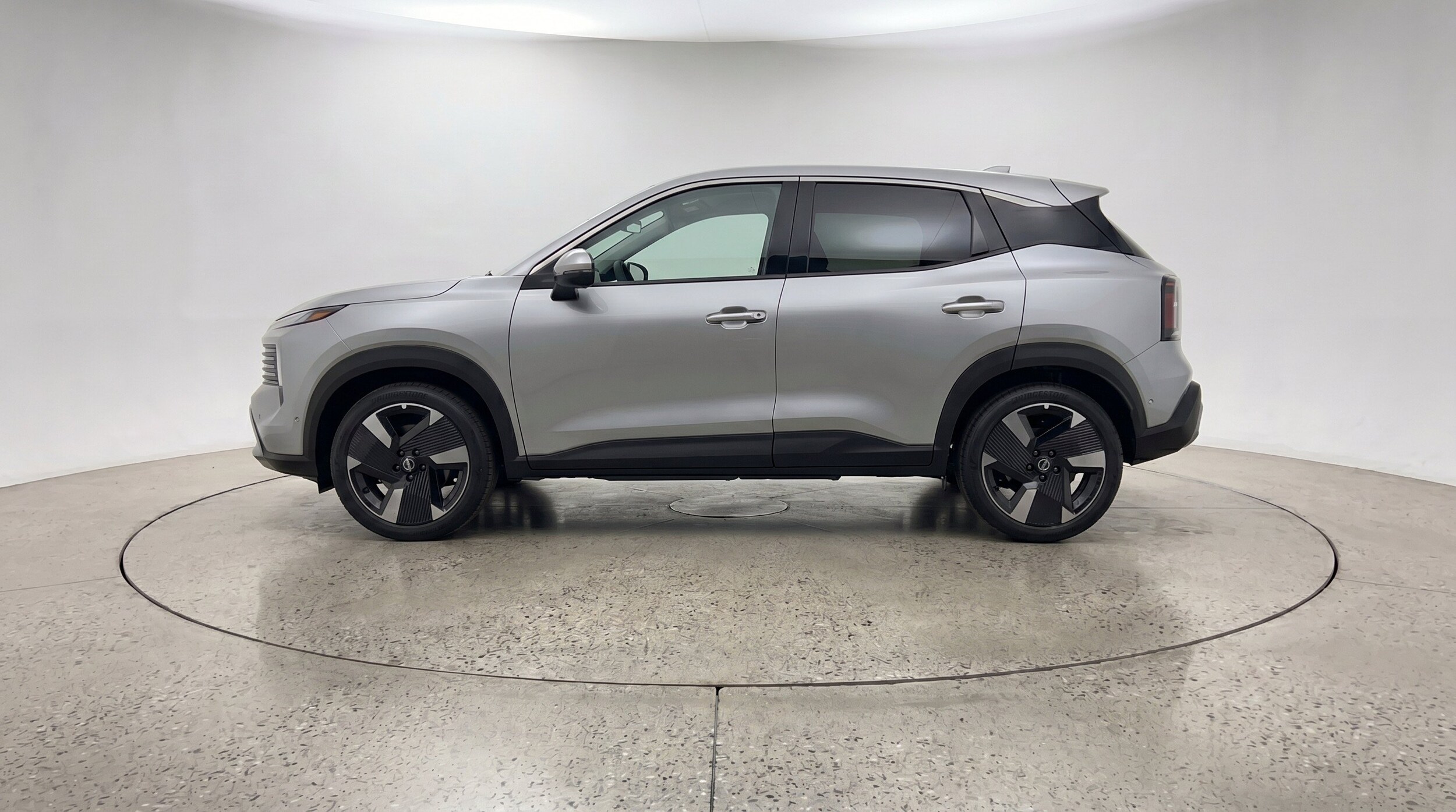 Thumbnail: 2026 Nissan Kicks - 5