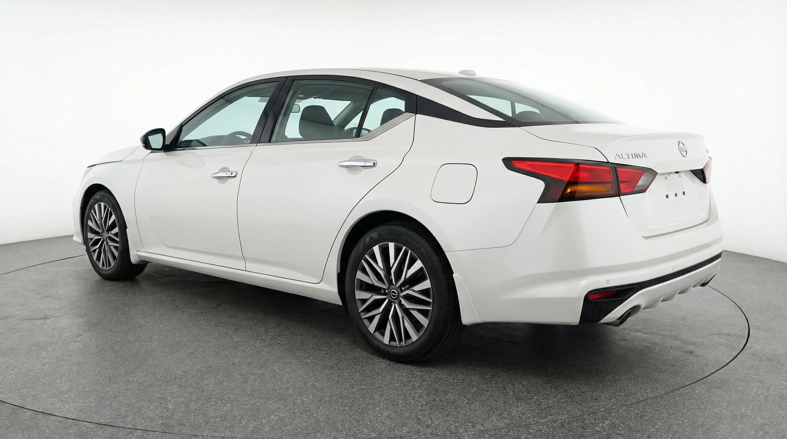 Thumbnail: 2025 Nissan Altima - 6