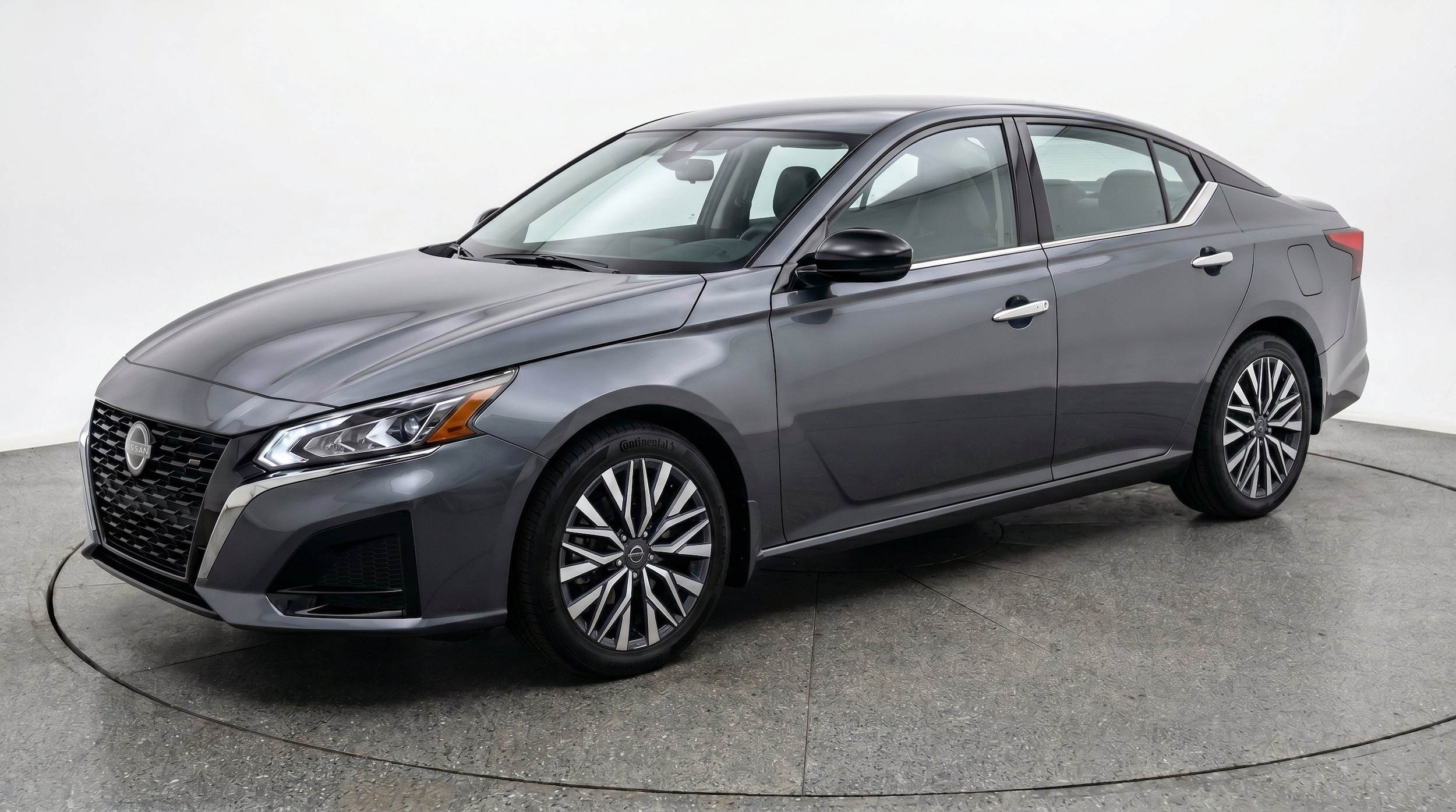 Thumbnail: 2025 Nissan Altima - 3