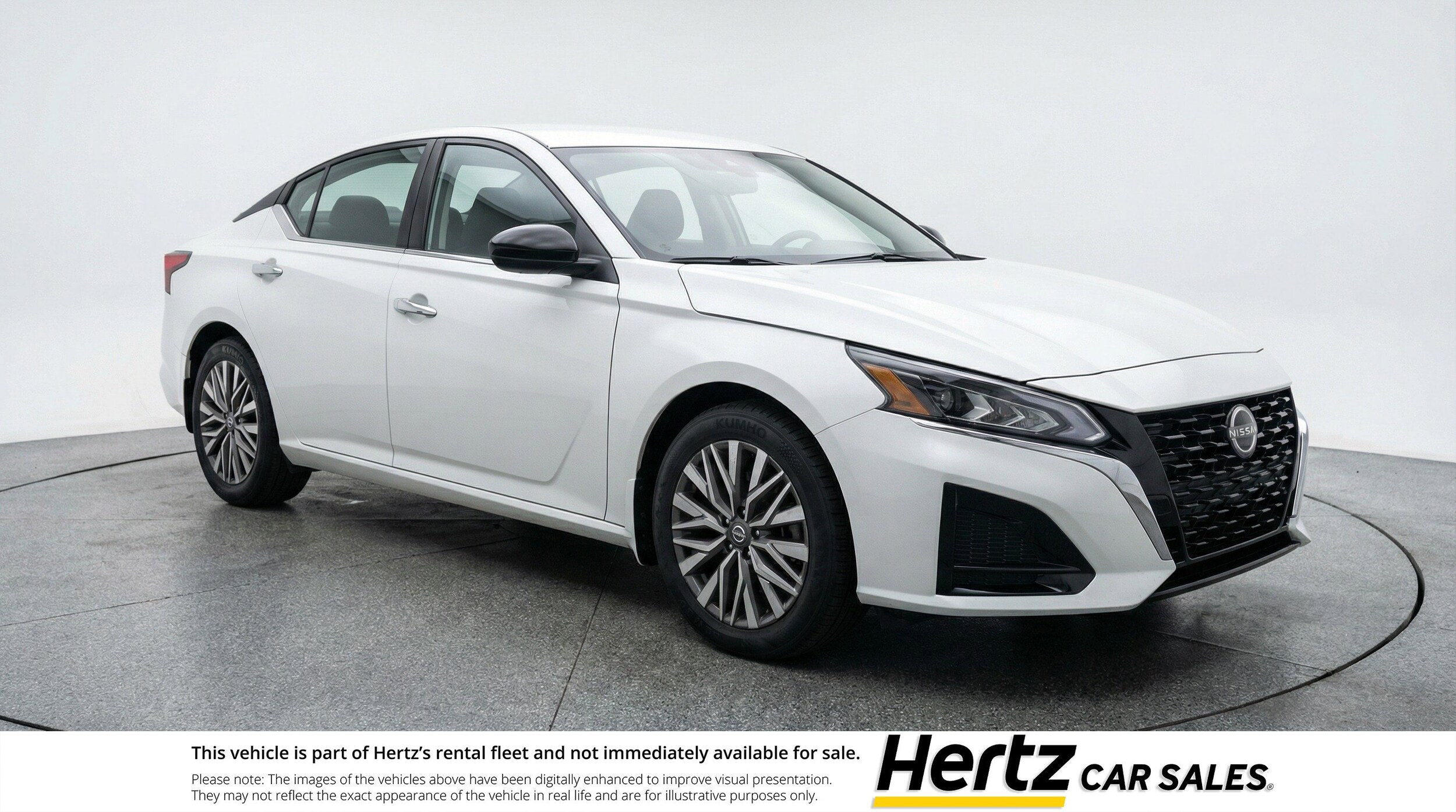 2025 Nissan Altima SV