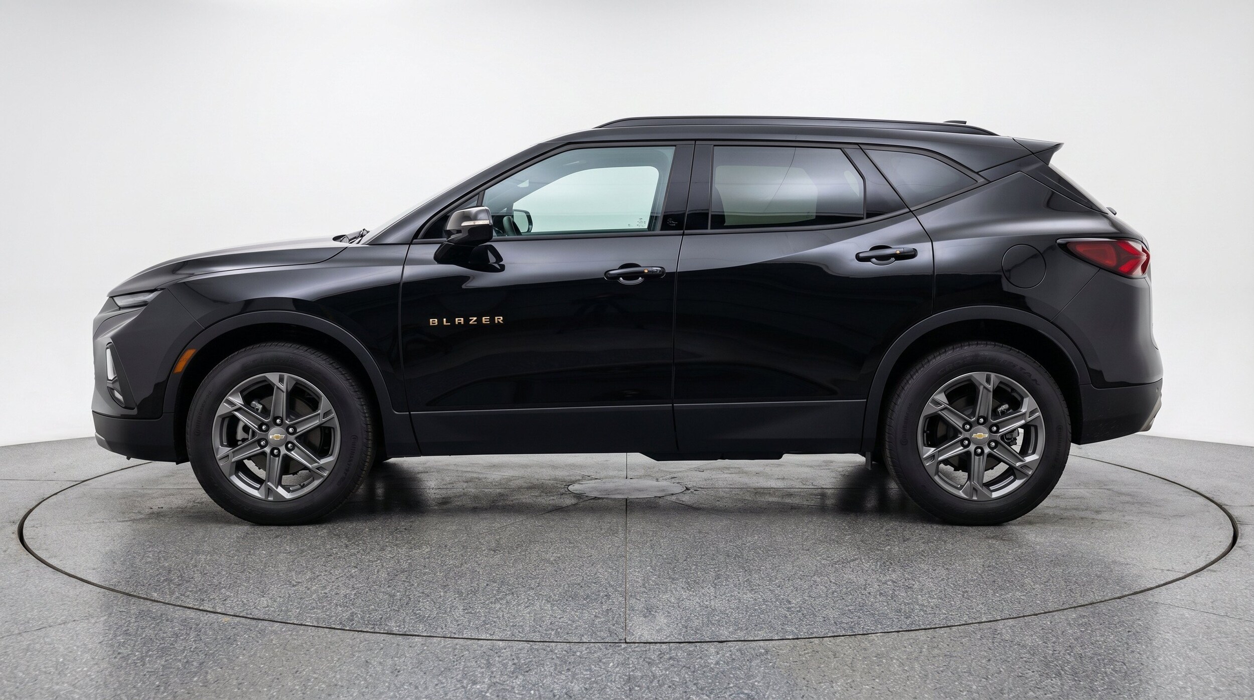 Thumbnail: 2025 Chevrolet Blazer - 5