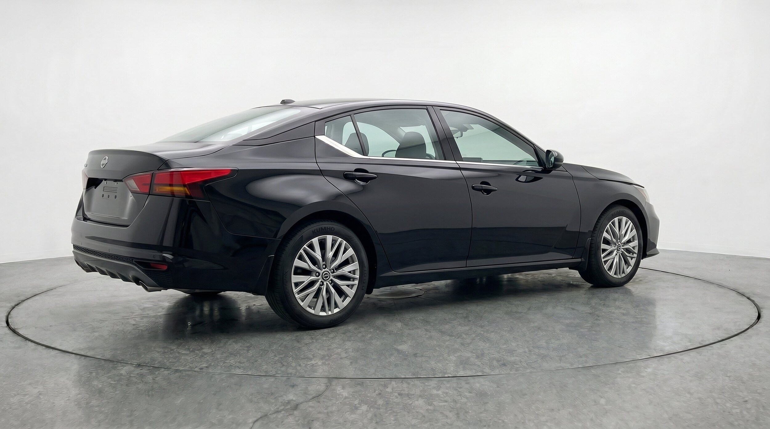 Thumbnail: 2026 Nissan Altima - 9