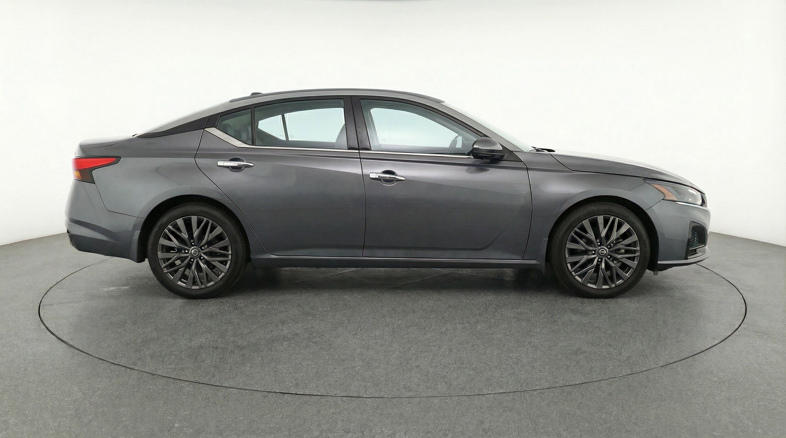 Thumbnail: 2025 Nissan Altima - 11