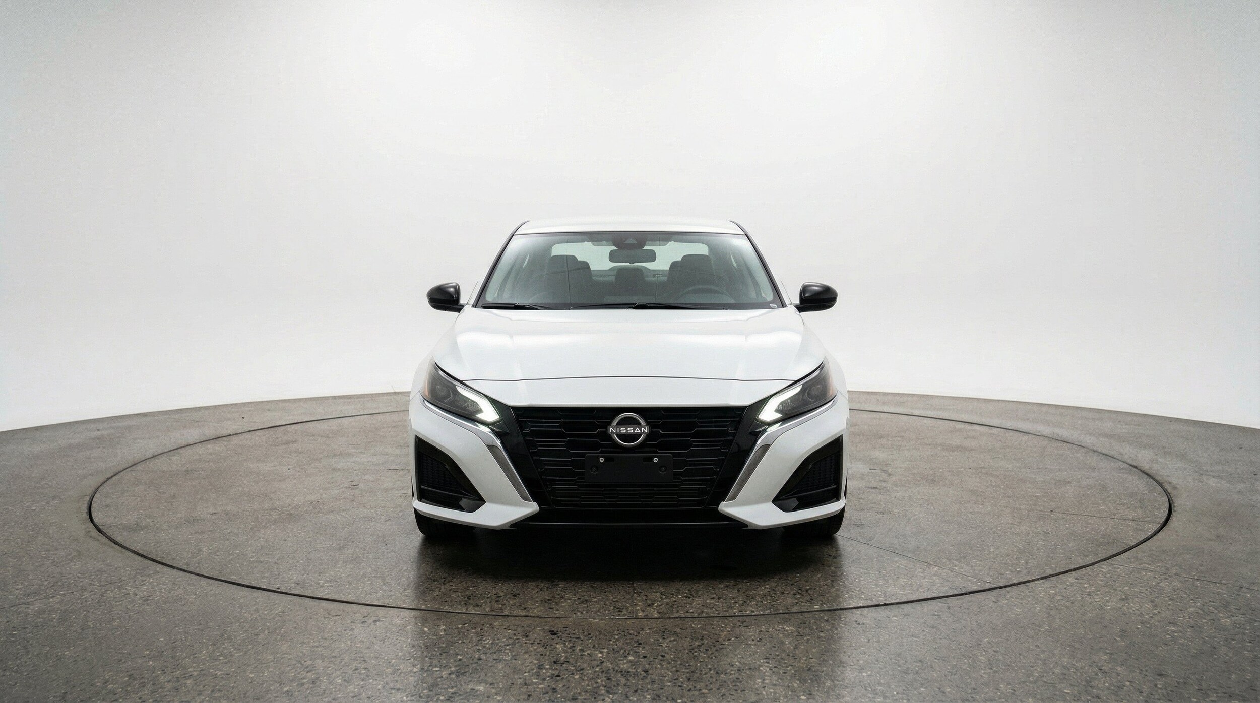 Thumbnail: 2025 Nissan Altima - 2