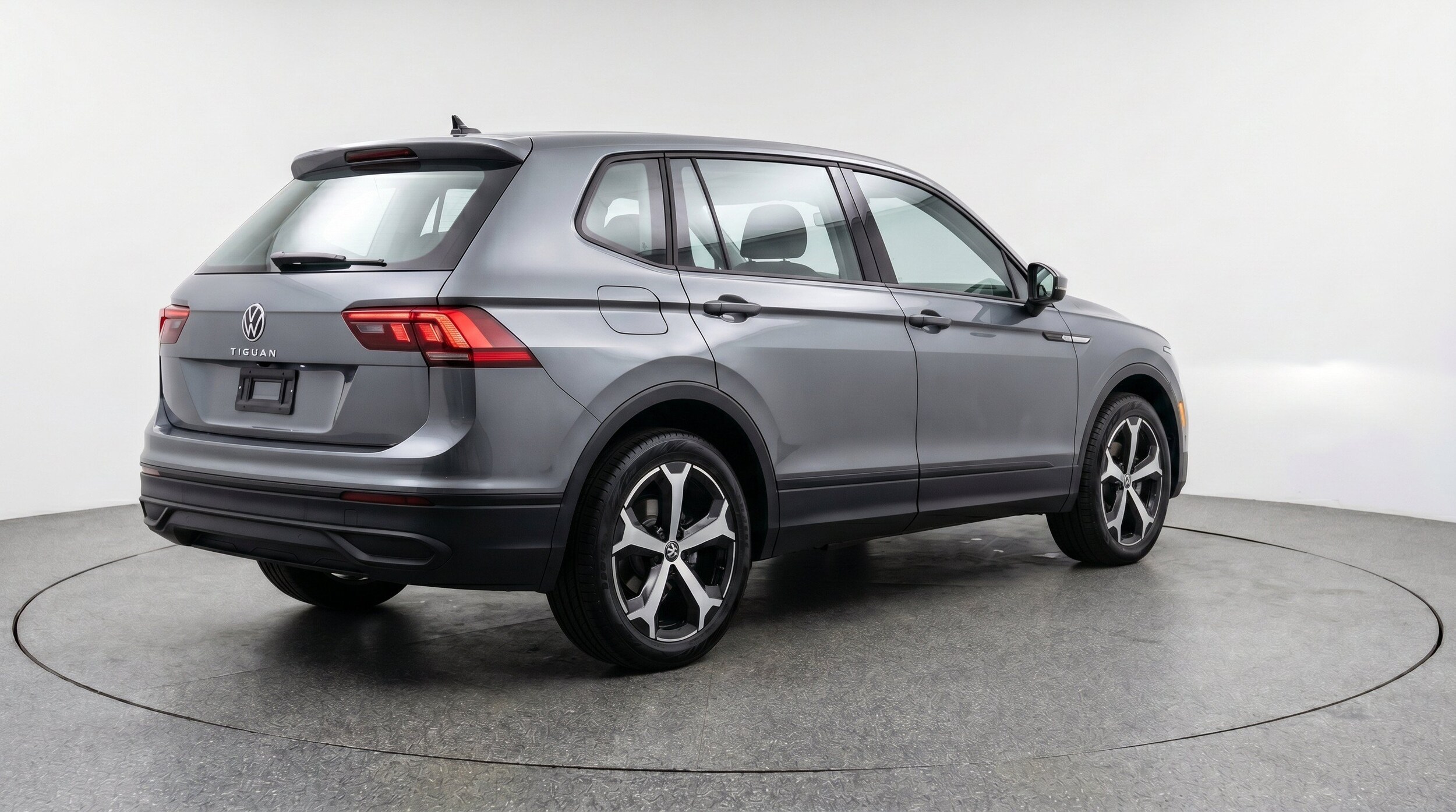 Thumbnail: 2026 Volkswagen Tiguan - 9