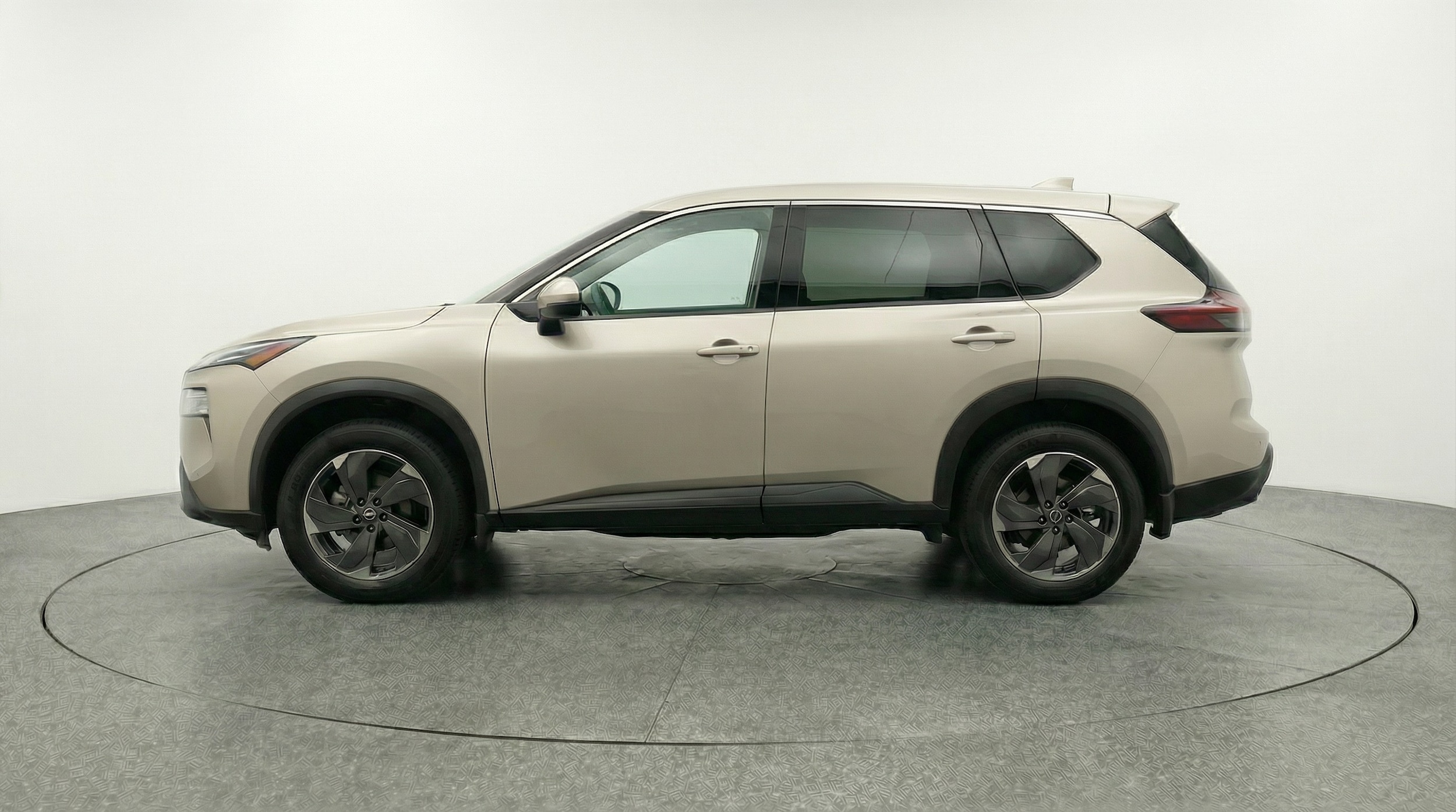 Thumbnail: 2025 Nissan Rogue - 4