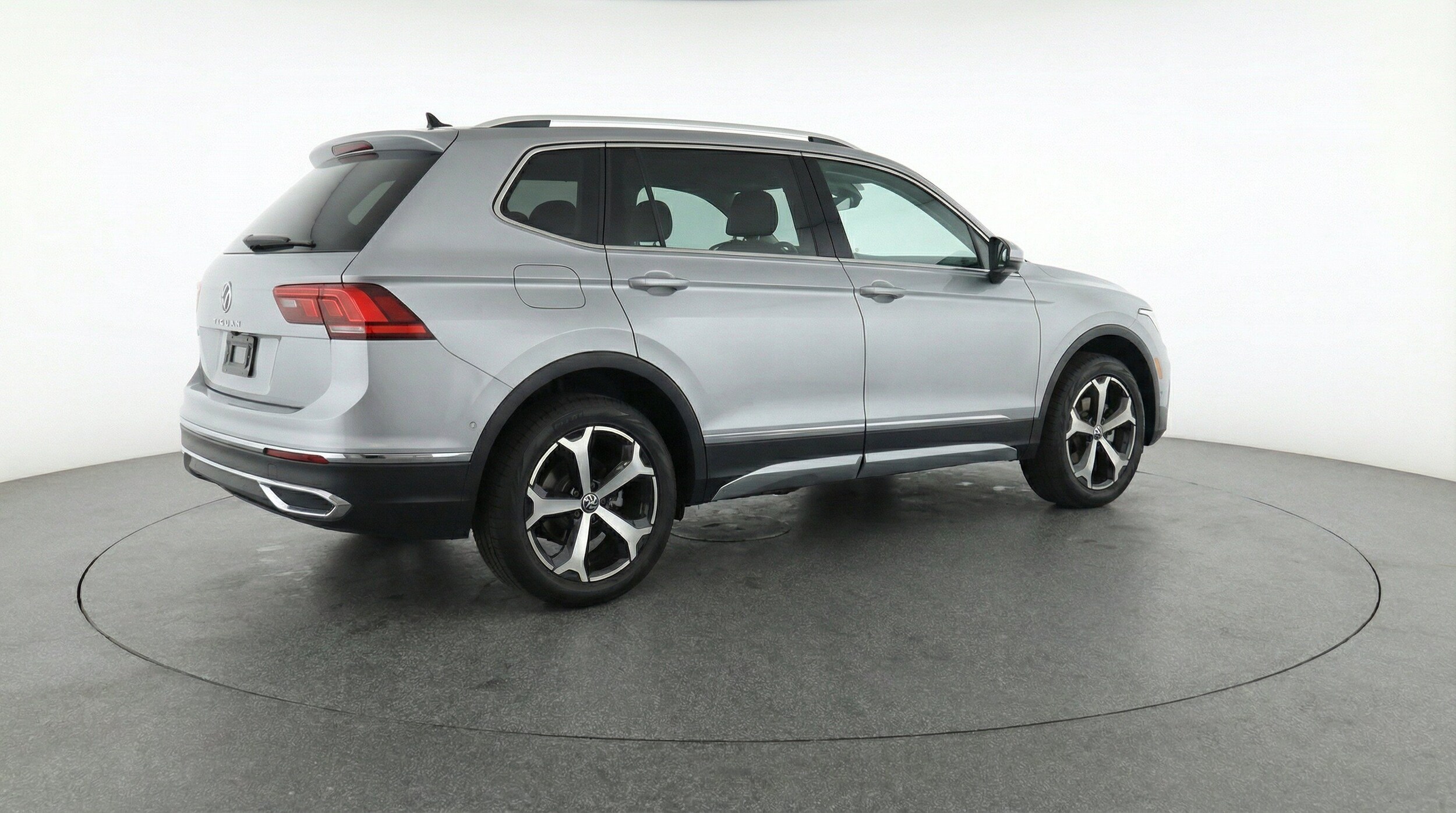 Thumbnail: 2026 Volkswagen Tiguan - 9