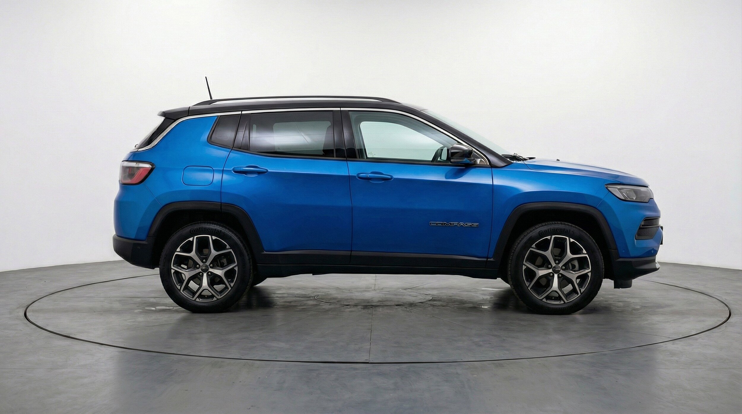 Thumbnail: 2025 Jeep Compass - 11