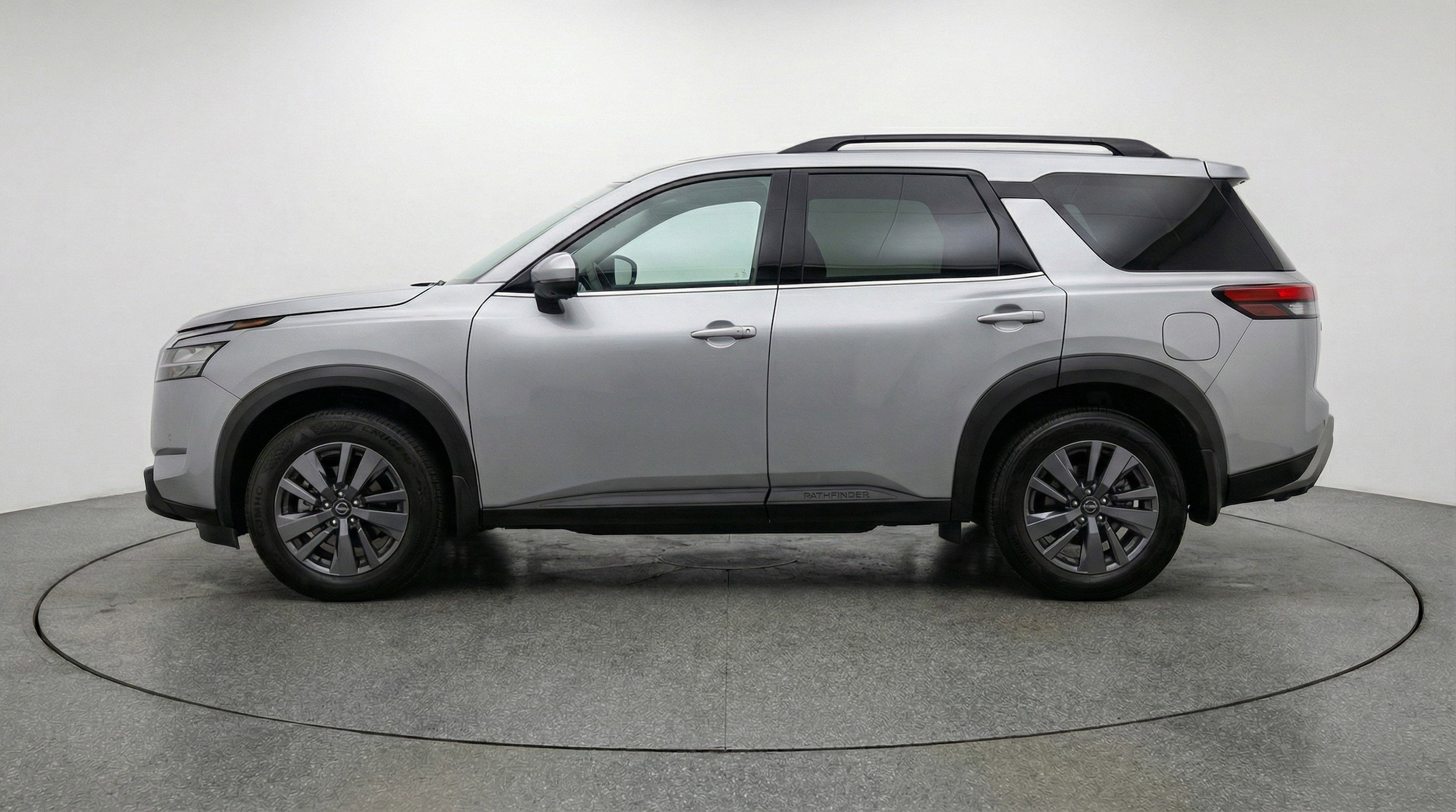 Thumbnail: 2025 Nissan Pathfinder - 5
