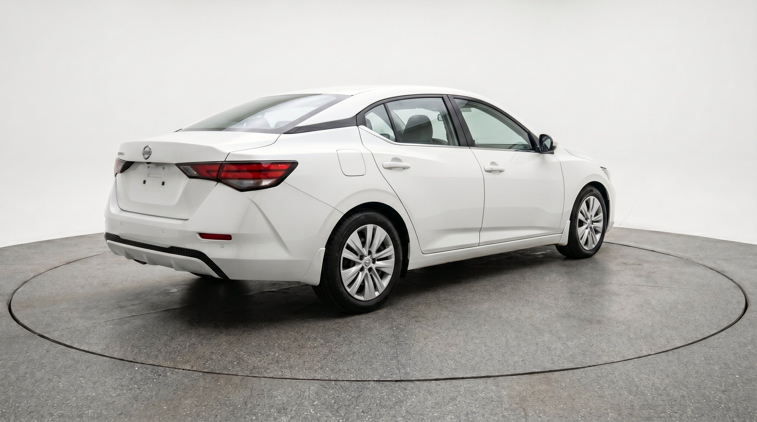 Thumbnail: 2025 Nissan Sentra - 9