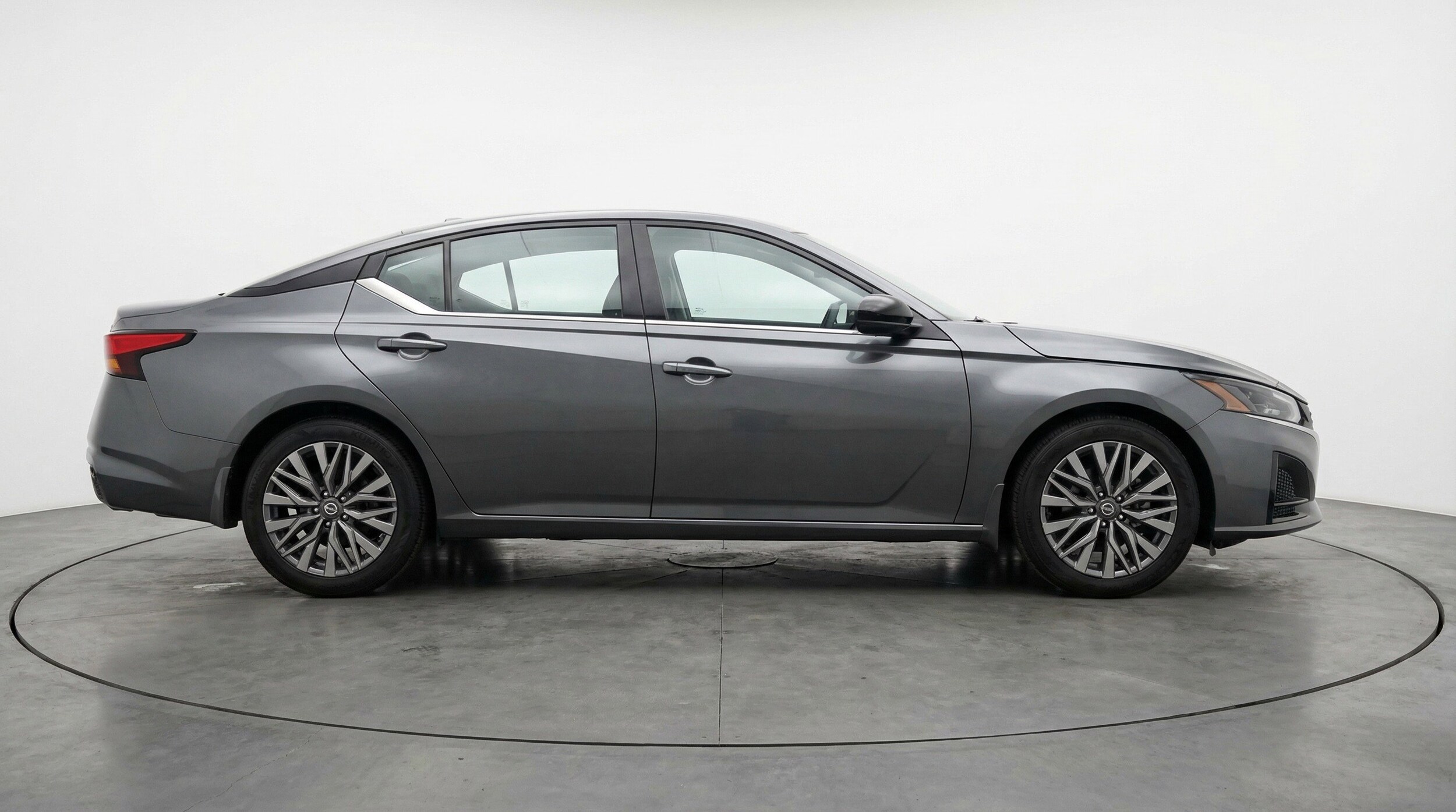 Thumbnail: 2025 Nissan Altima - 11
