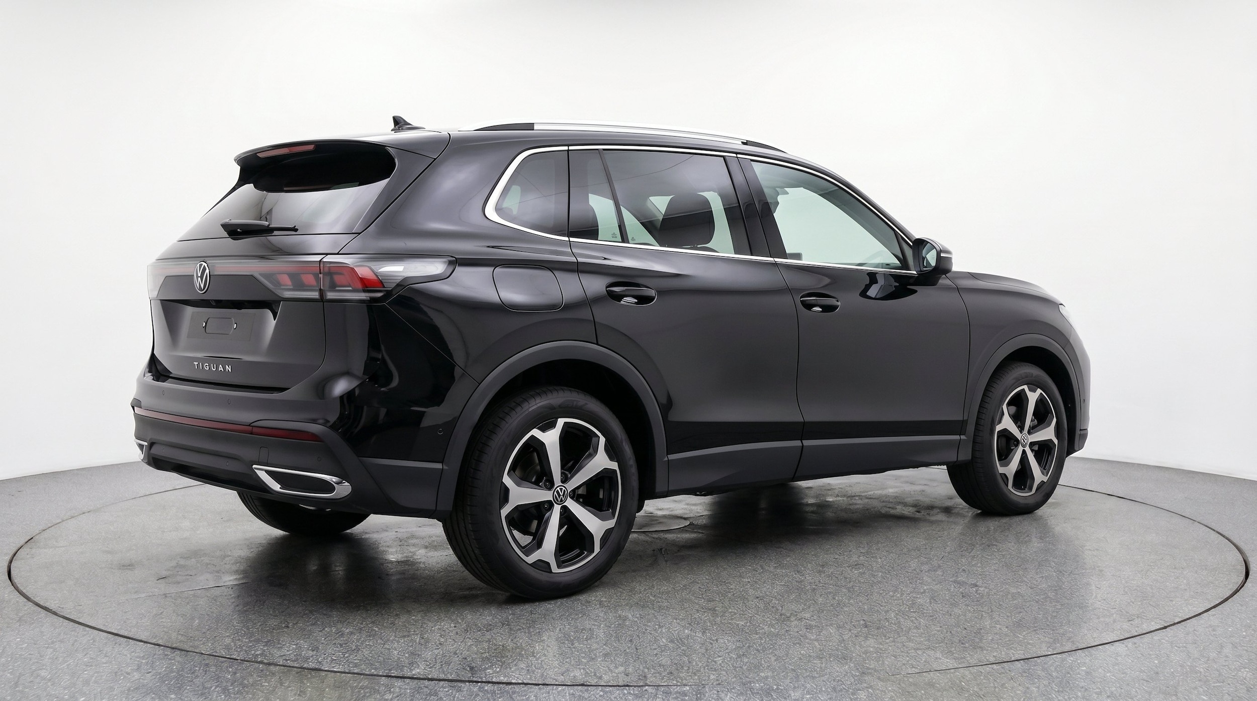 Thumbnail: 2026 Volkswagen Tiguan - 9