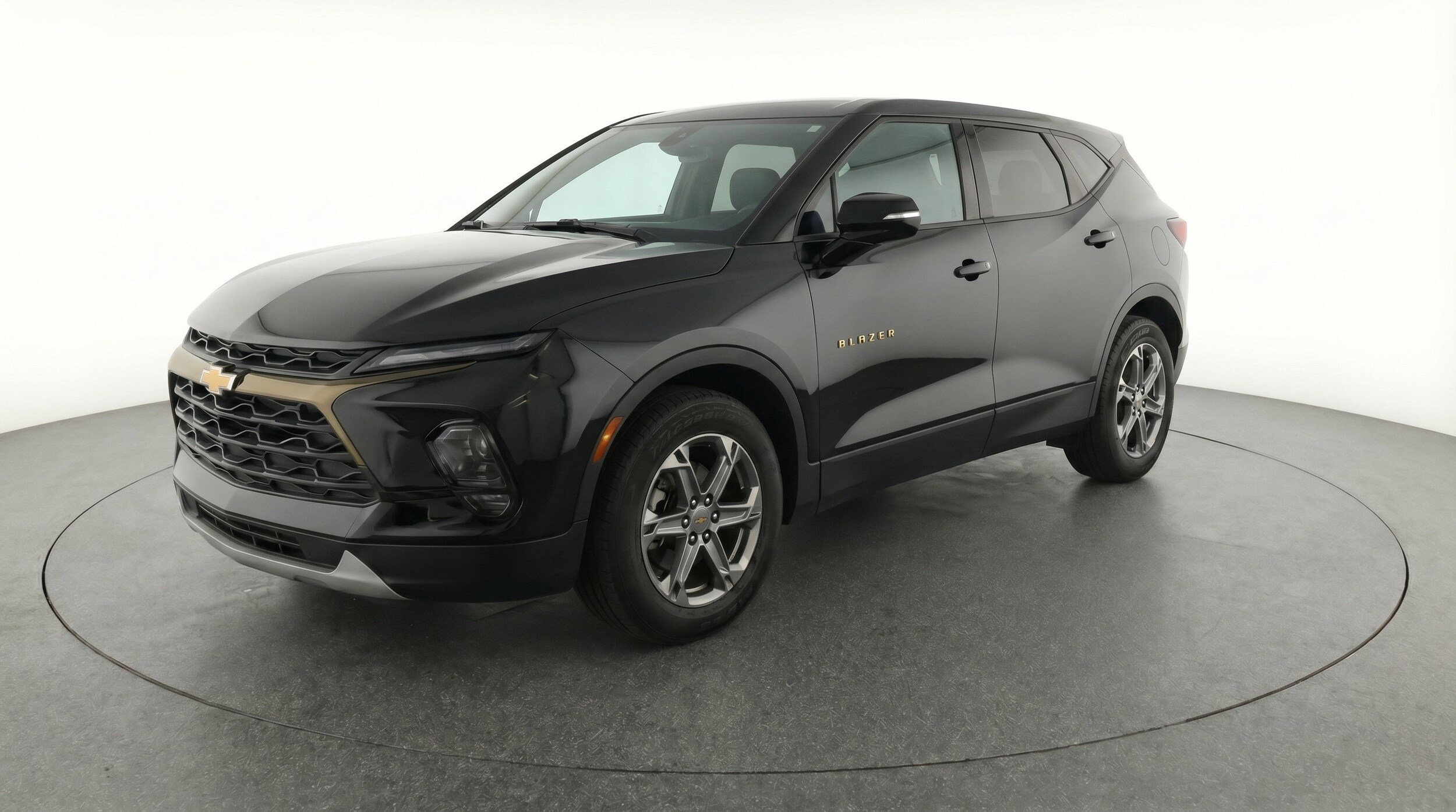 Thumbnail: 2025 Chevrolet Blazer - 3