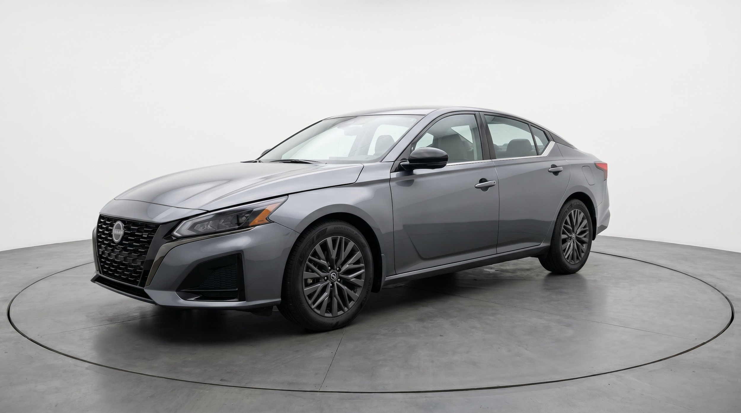 Thumbnail: 2025 Nissan Altima - 3