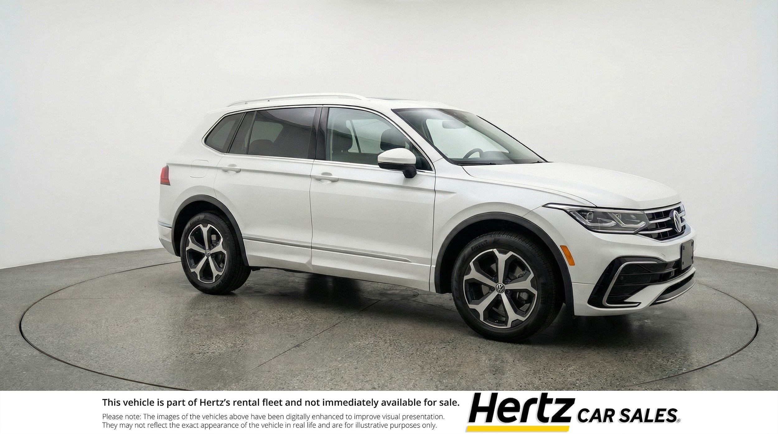 Thumbnail: 2026 Volkswagen Tiguan - 1