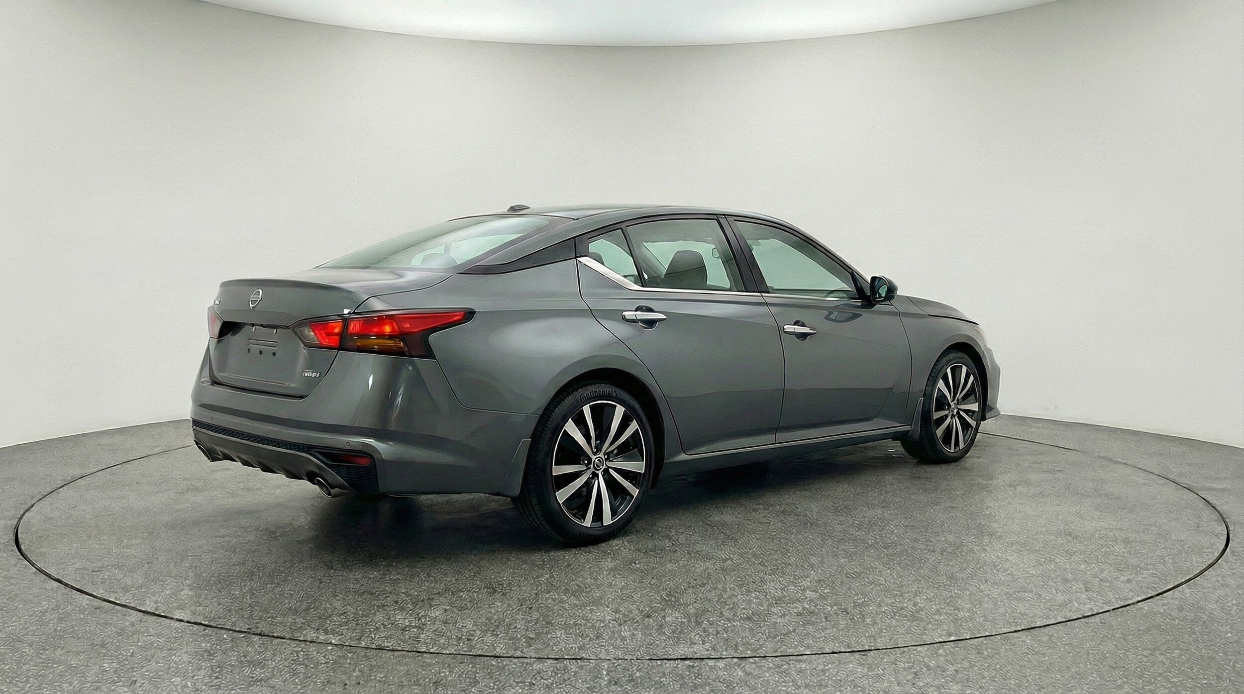 Thumbnail: 2025 Nissan Altima - 9