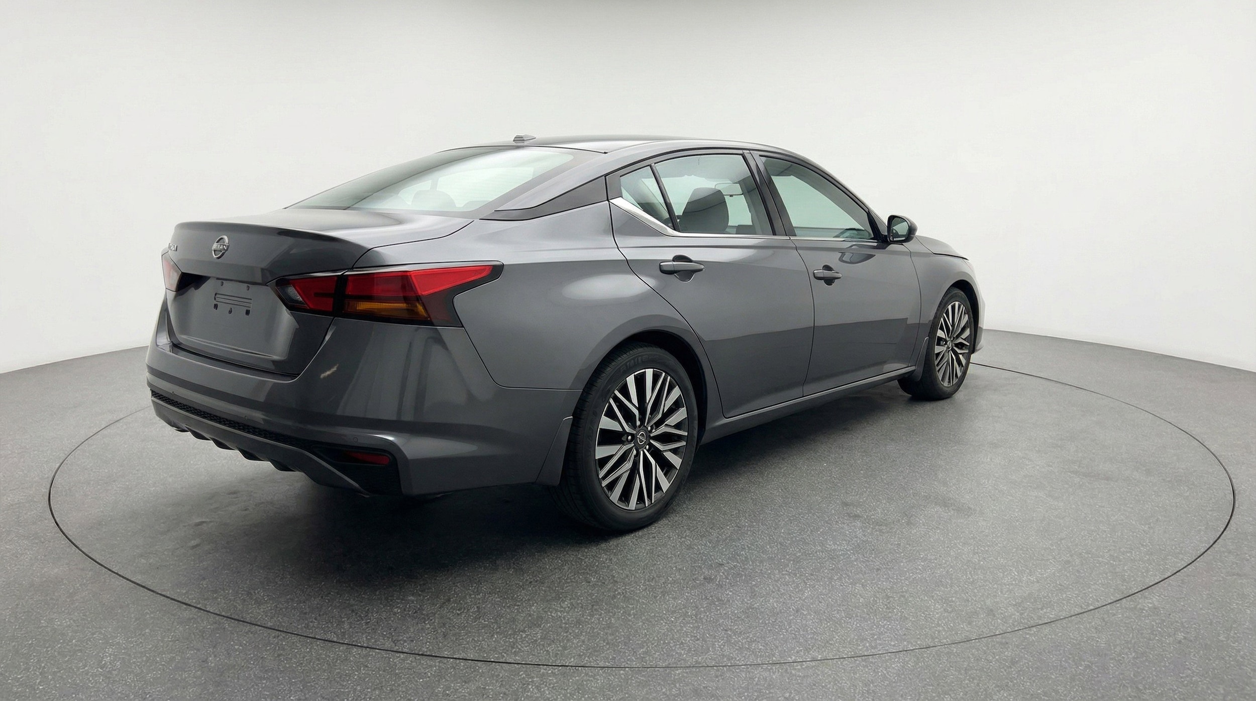 Thumbnail: 2025 Nissan Altima - 9