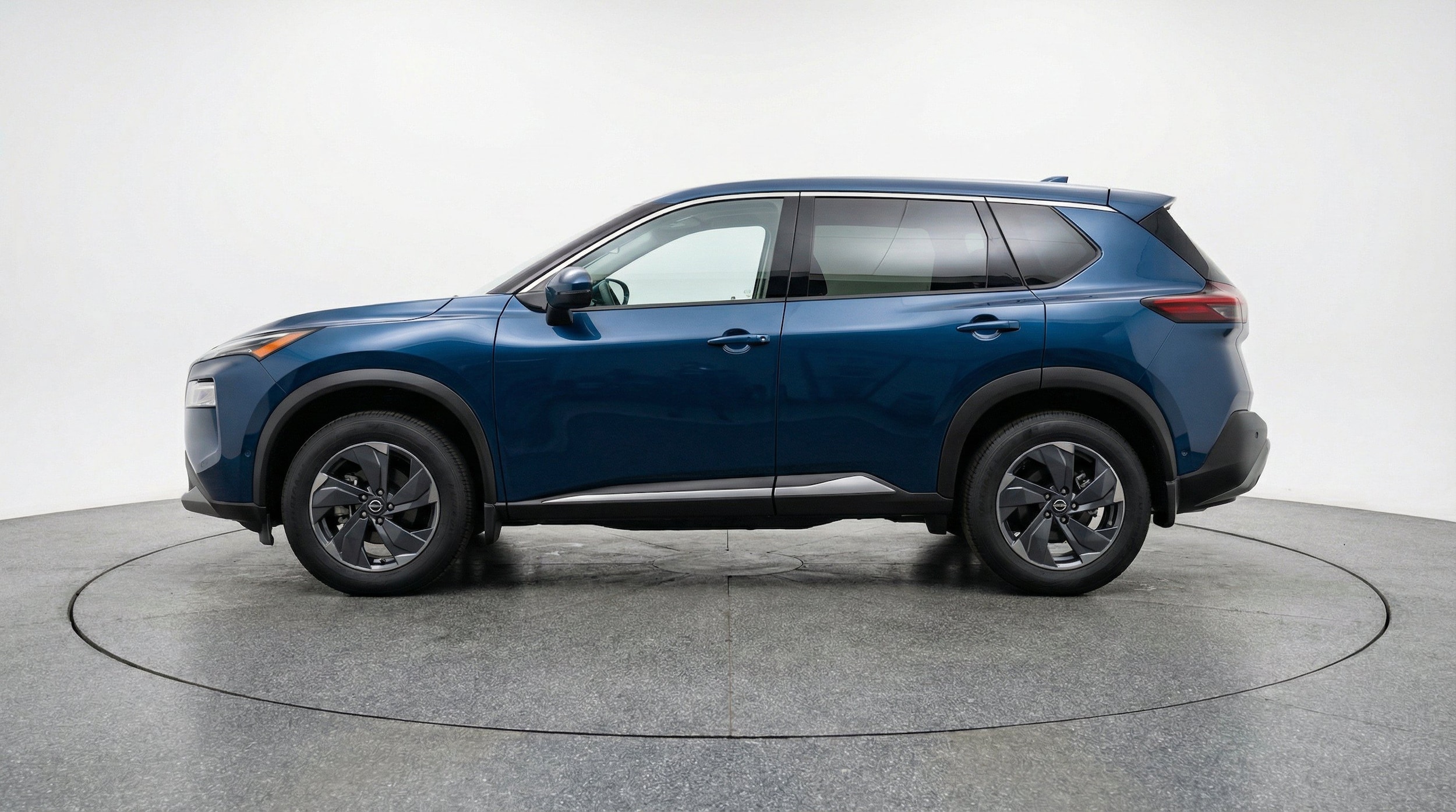 Thumbnail: 2025 Nissan Rogue - 5