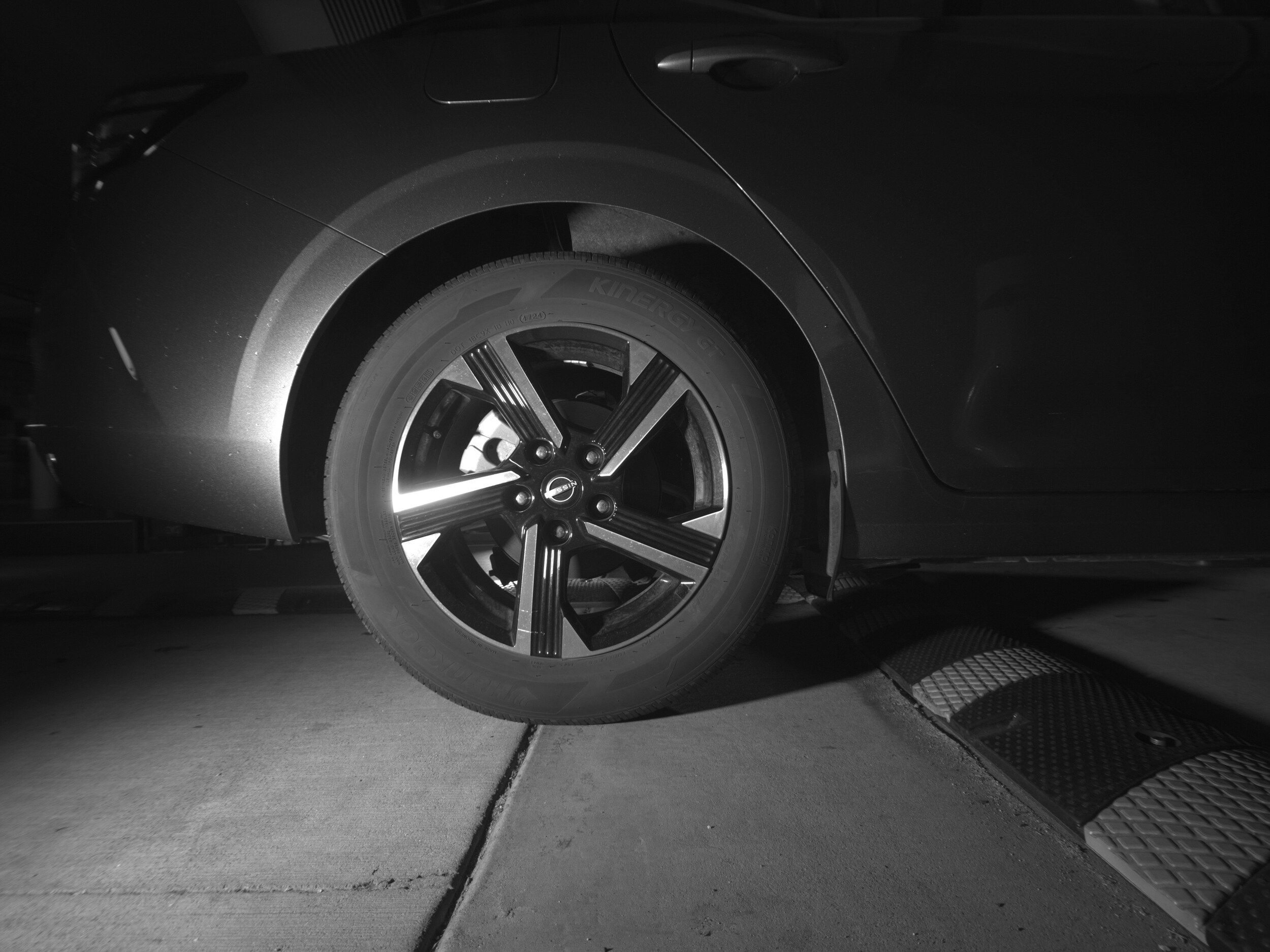 Thumbnail: 2025 Nissan Sentra - 15