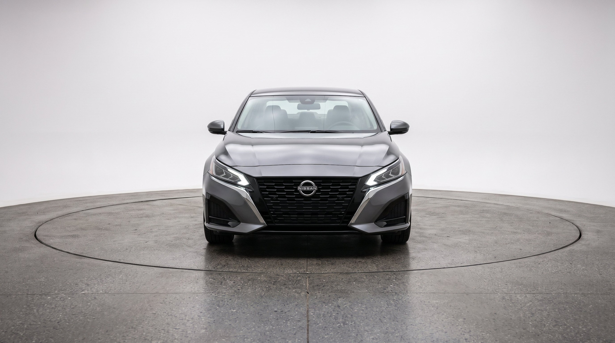 Thumbnail: 2025 Nissan Altima - 2