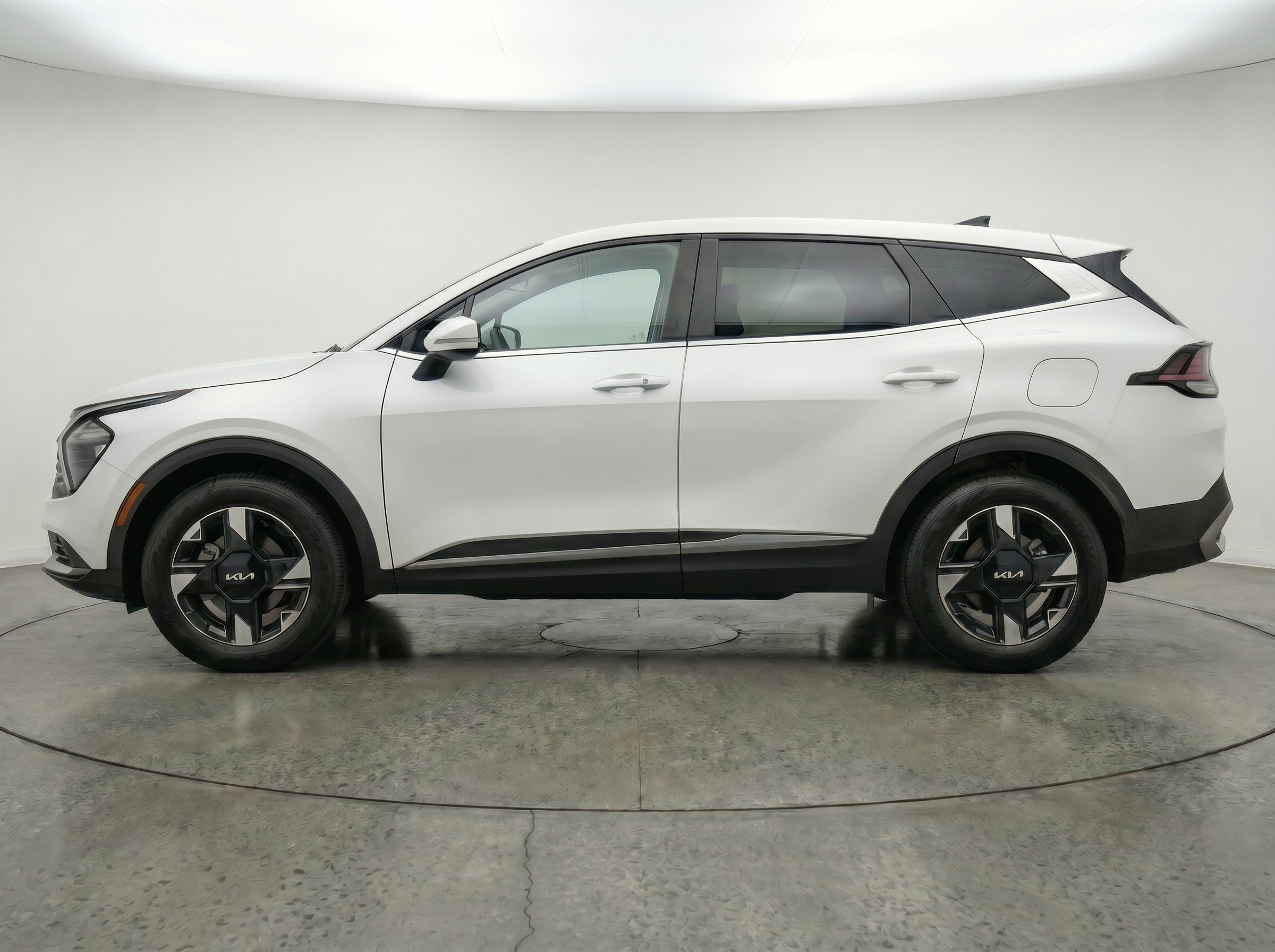 Thumbnail: 2026 Kia Sportage - 5