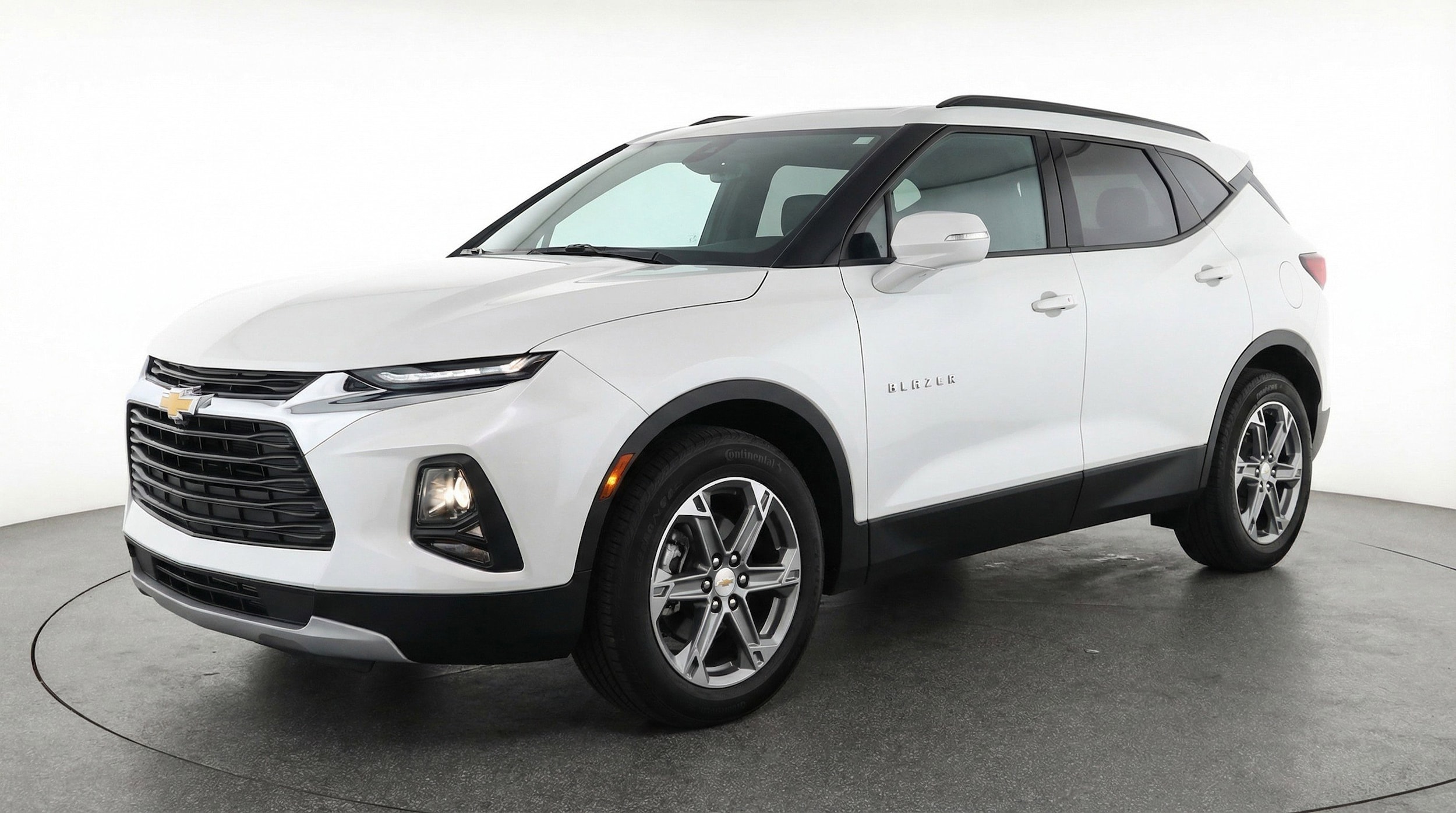 Thumbnail: 2025 Chevrolet Blazer - 3