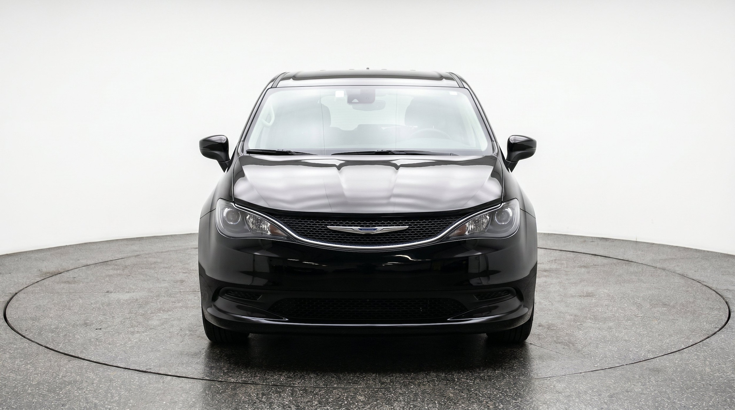 Thumbnail: 2024 Chrysler Voyager - 2