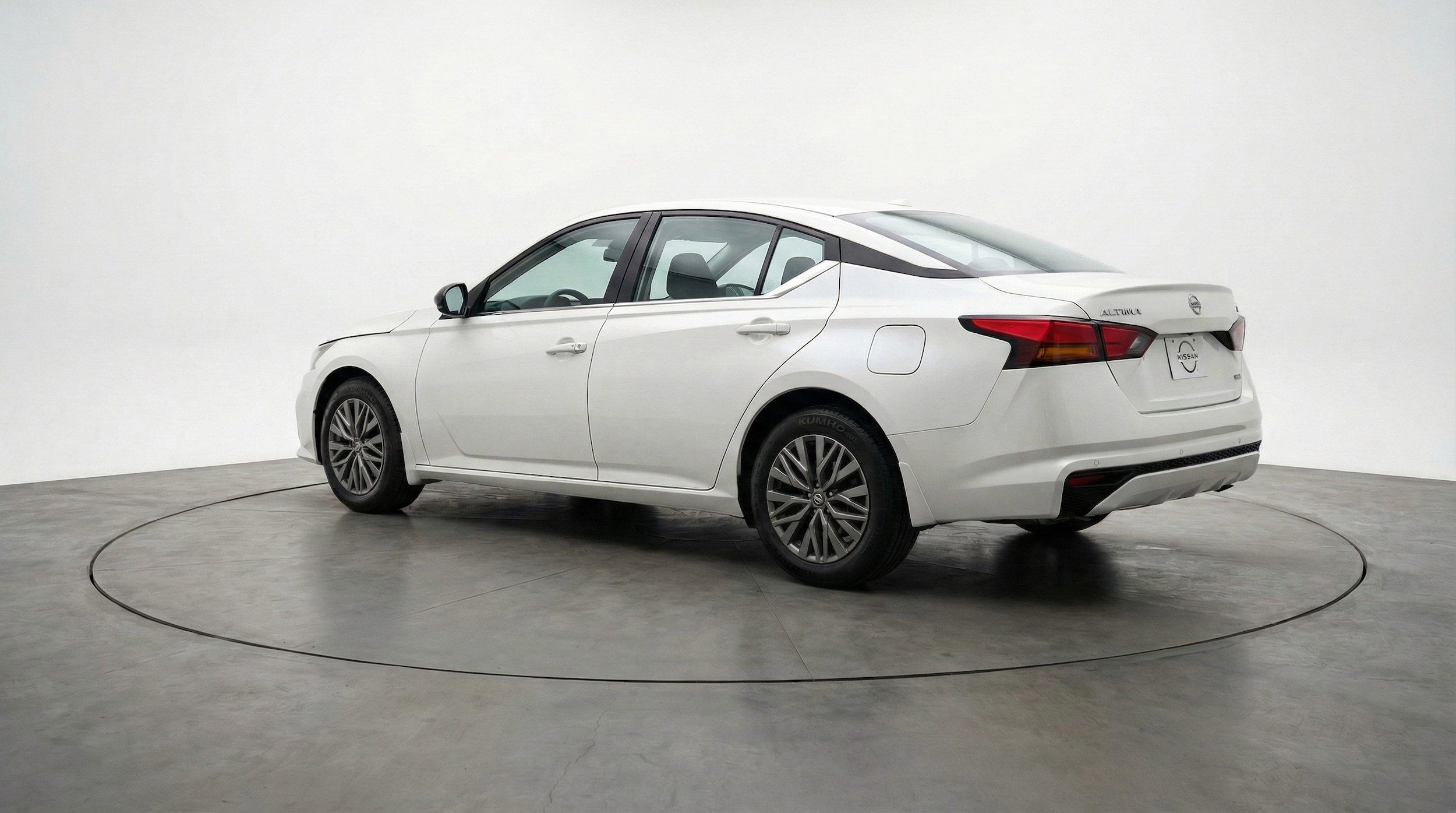 Thumbnail: 2025 Nissan Altima - 6