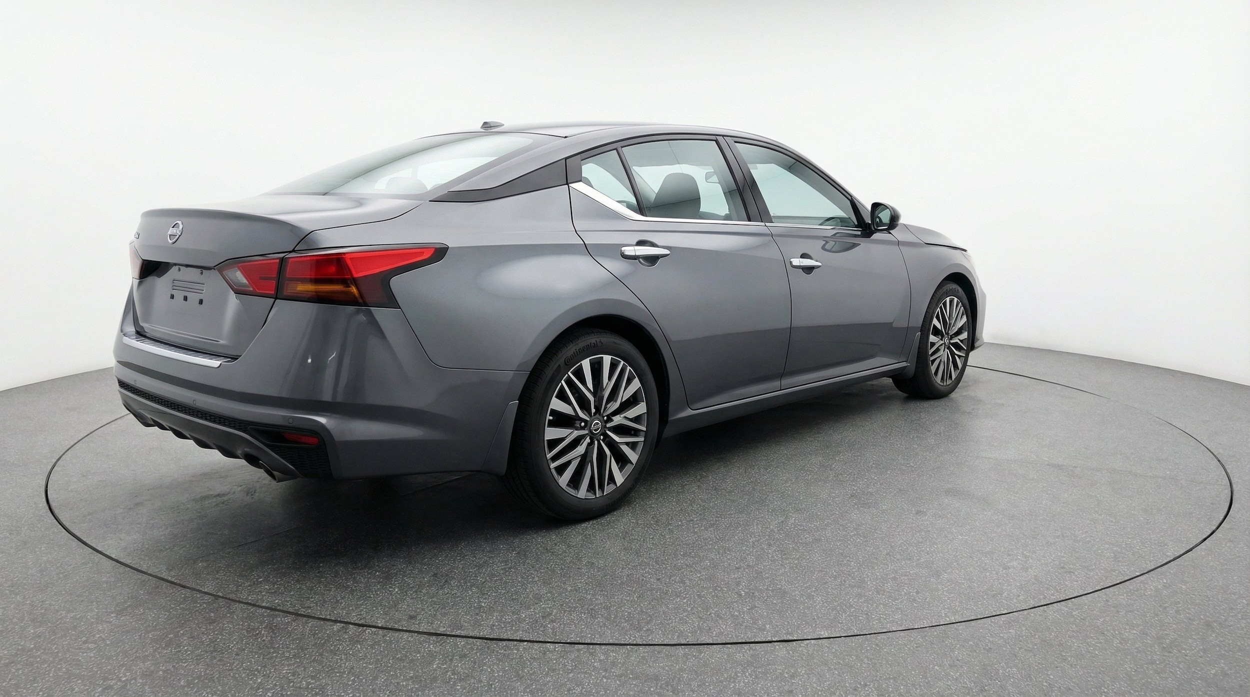Thumbnail: 2025 Nissan Altima - 9